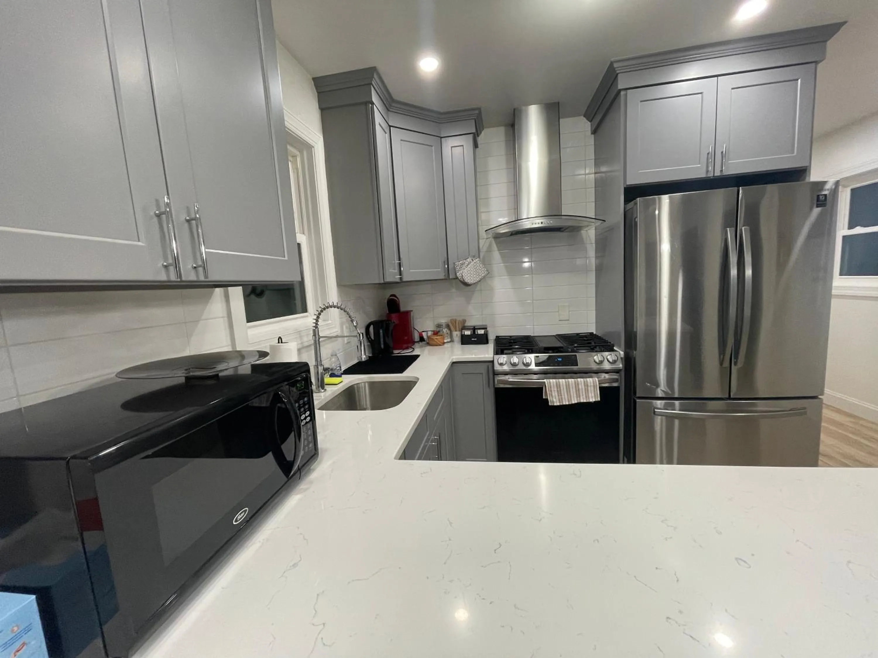 Kitchen or kitchenette in Modern Luxury Apartment near NYC