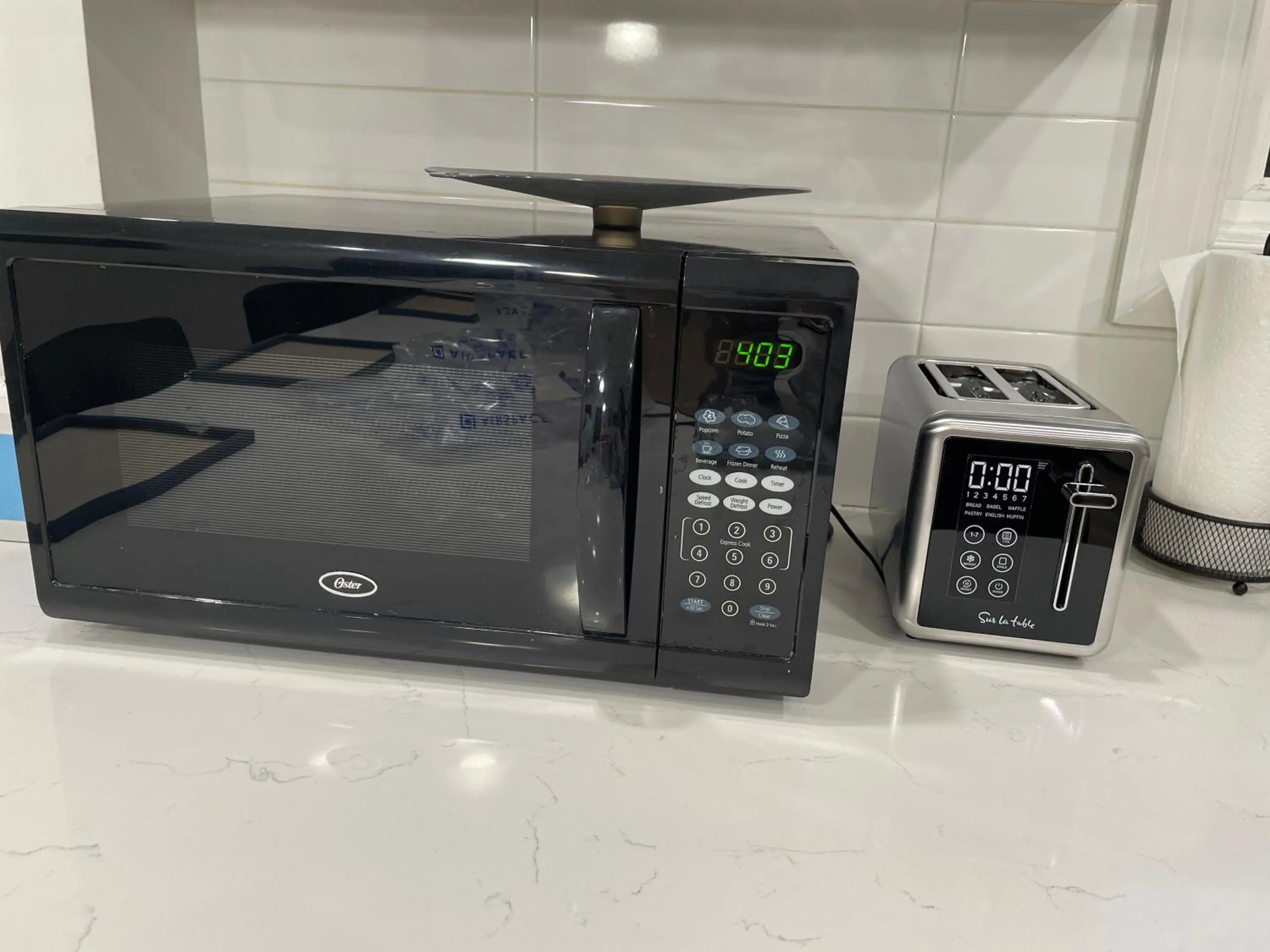 minibar in Modern Luxury Apartment near NYC