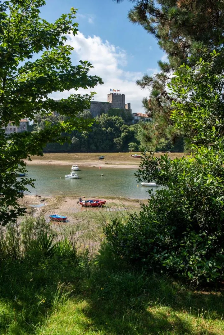 Hotel Faro de San Vicente
