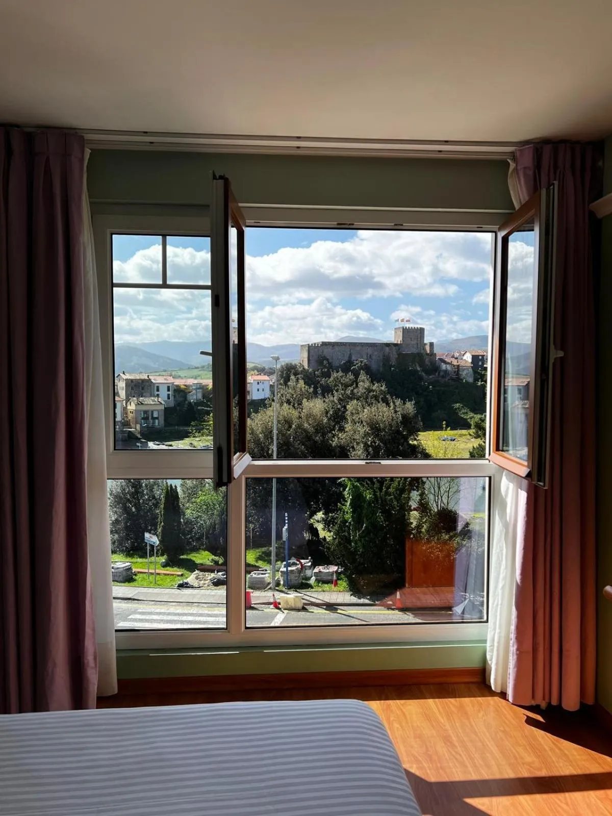 Bed in Hotel Faro de San Vicente