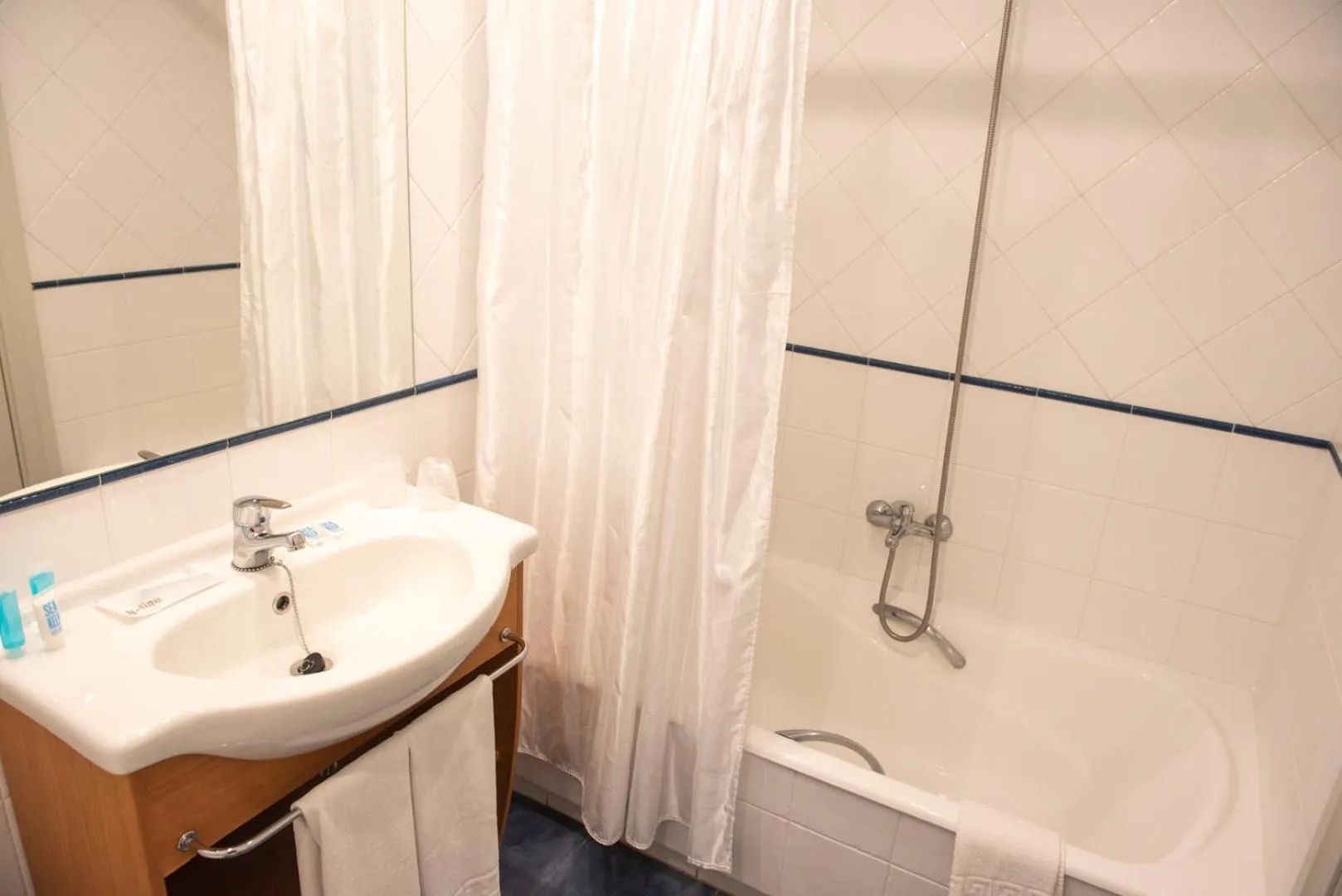 Hotel Faro de San Vicente