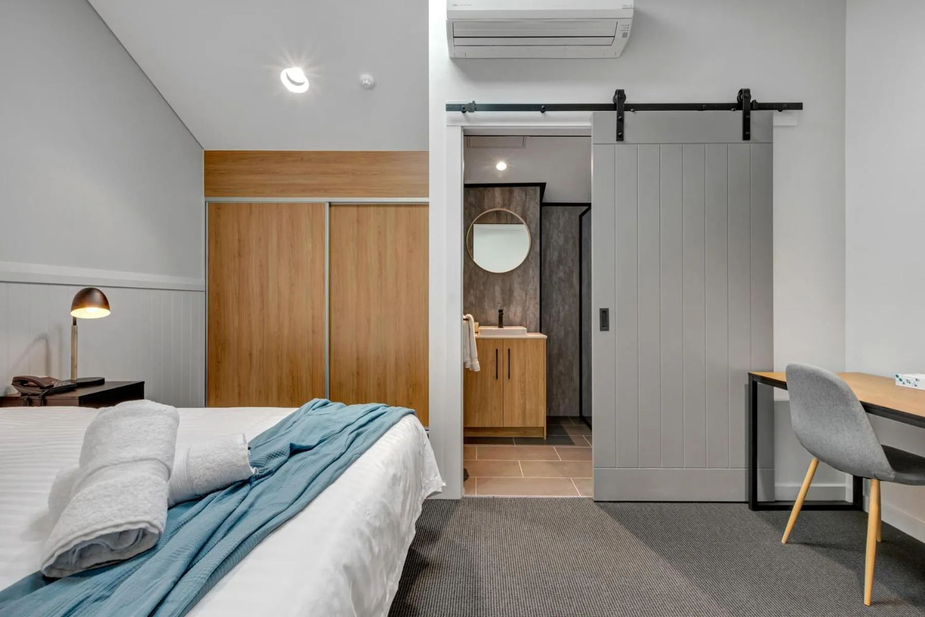 Bed in Gawler Arms Hotel