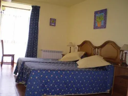 Double or Twin Room in Casa de Aldea Ruiloba Double or Twin Room in Casa de Aldea Ruiloba