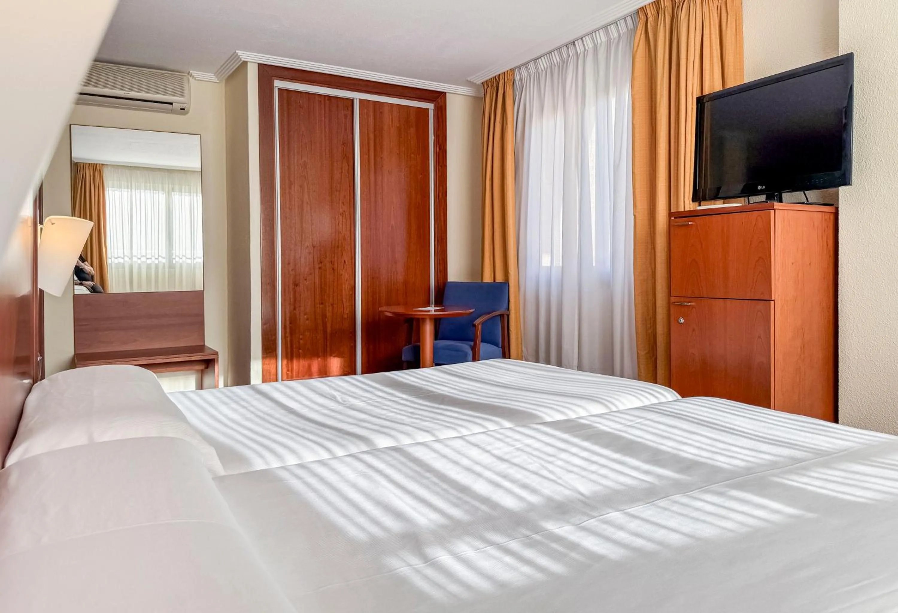 Bed in Torreluz Centro