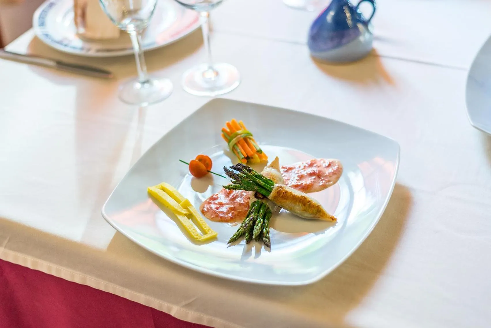 Restaurant/places to eat in Cortijo De Tajar