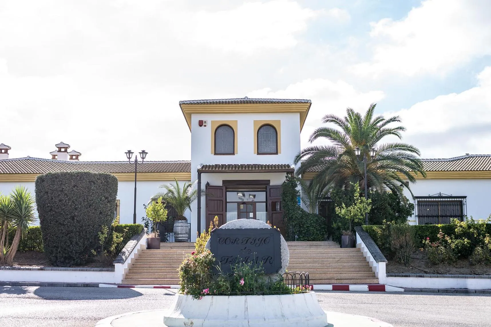 Facade/entrance in Cortijo De Tajar