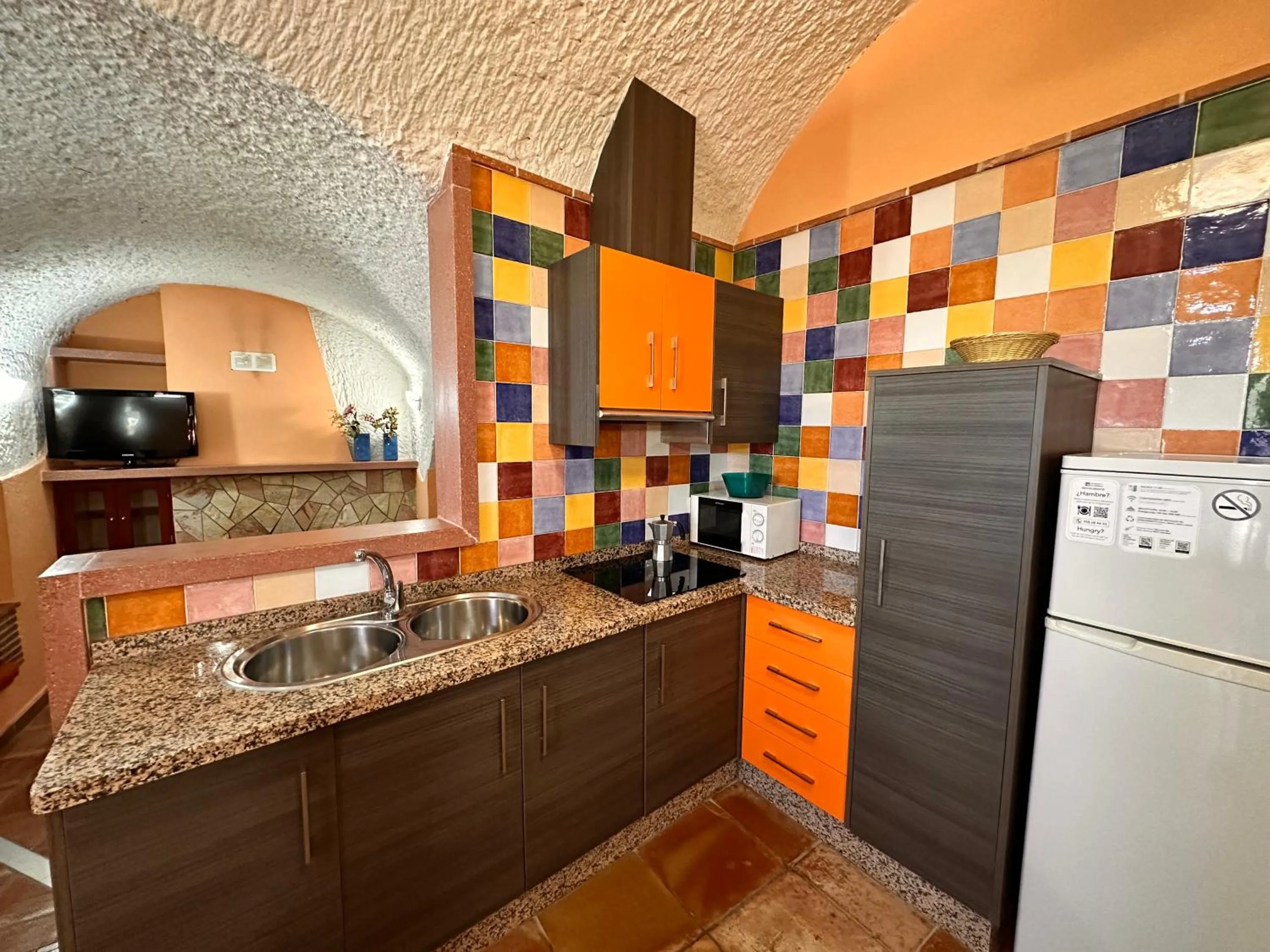 TV and multimedia in Cuevas La Granja