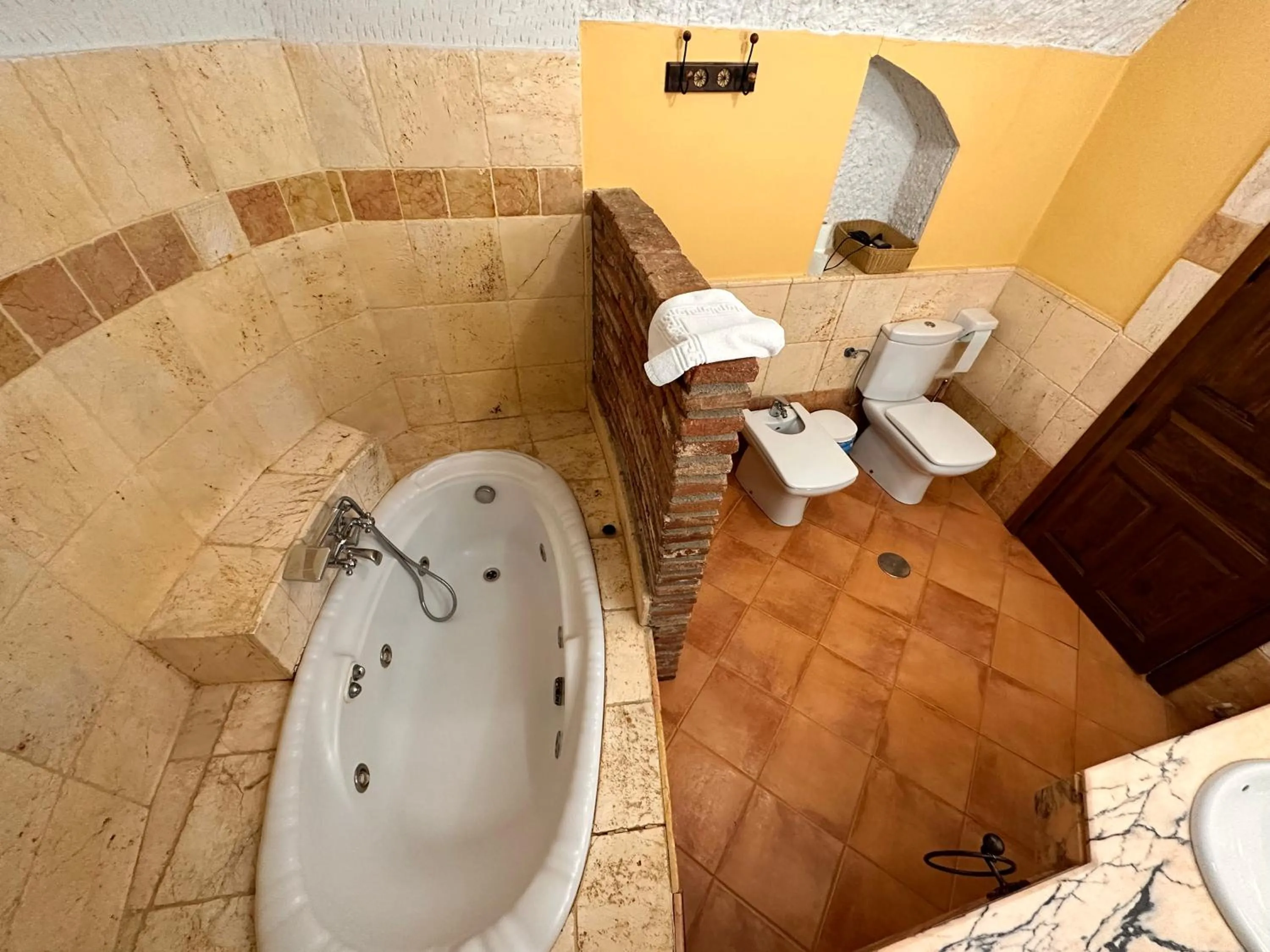 Hot Tub in Cuevas La Granja