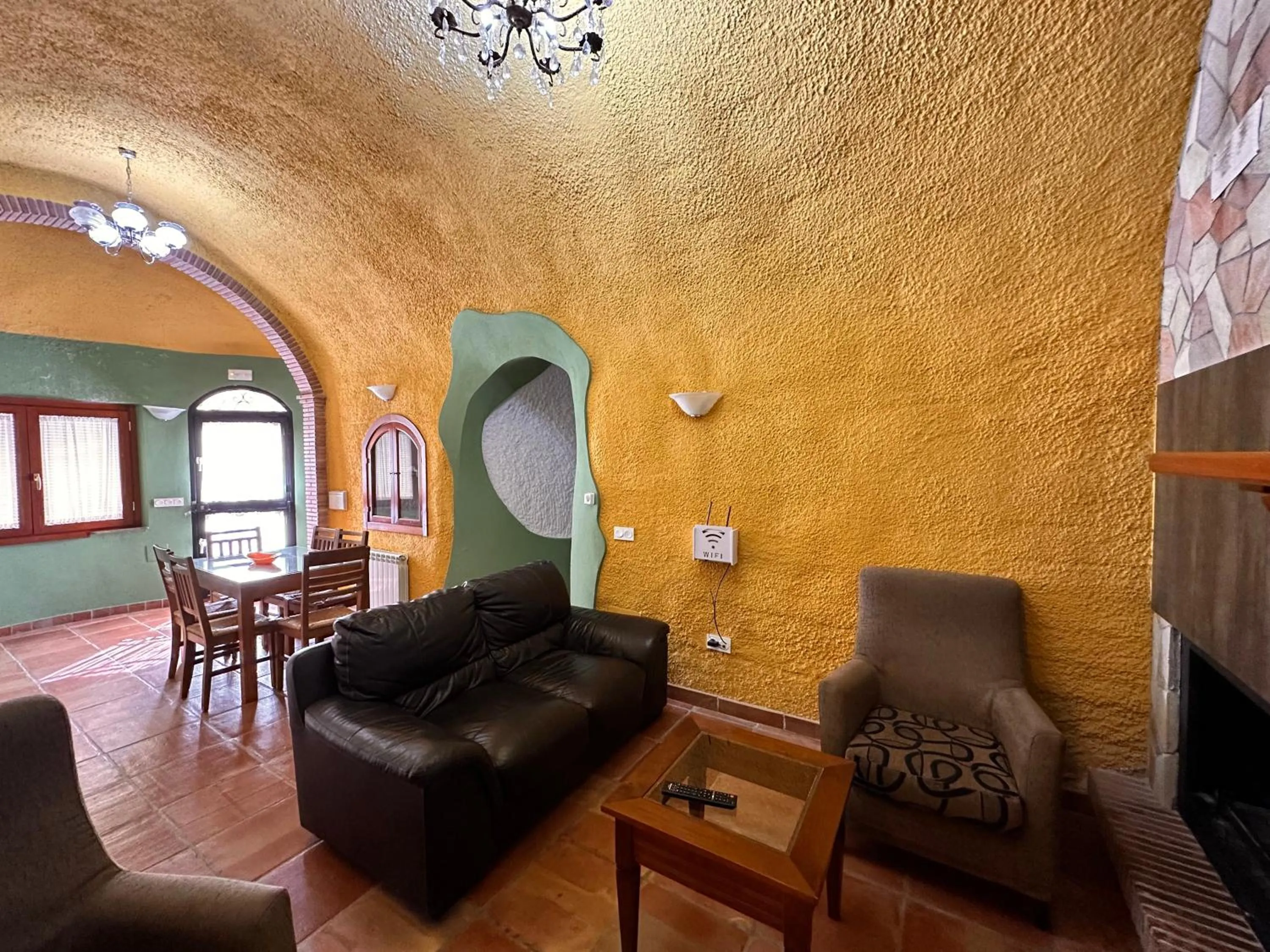 TV and multimedia in Cuevas La Granja