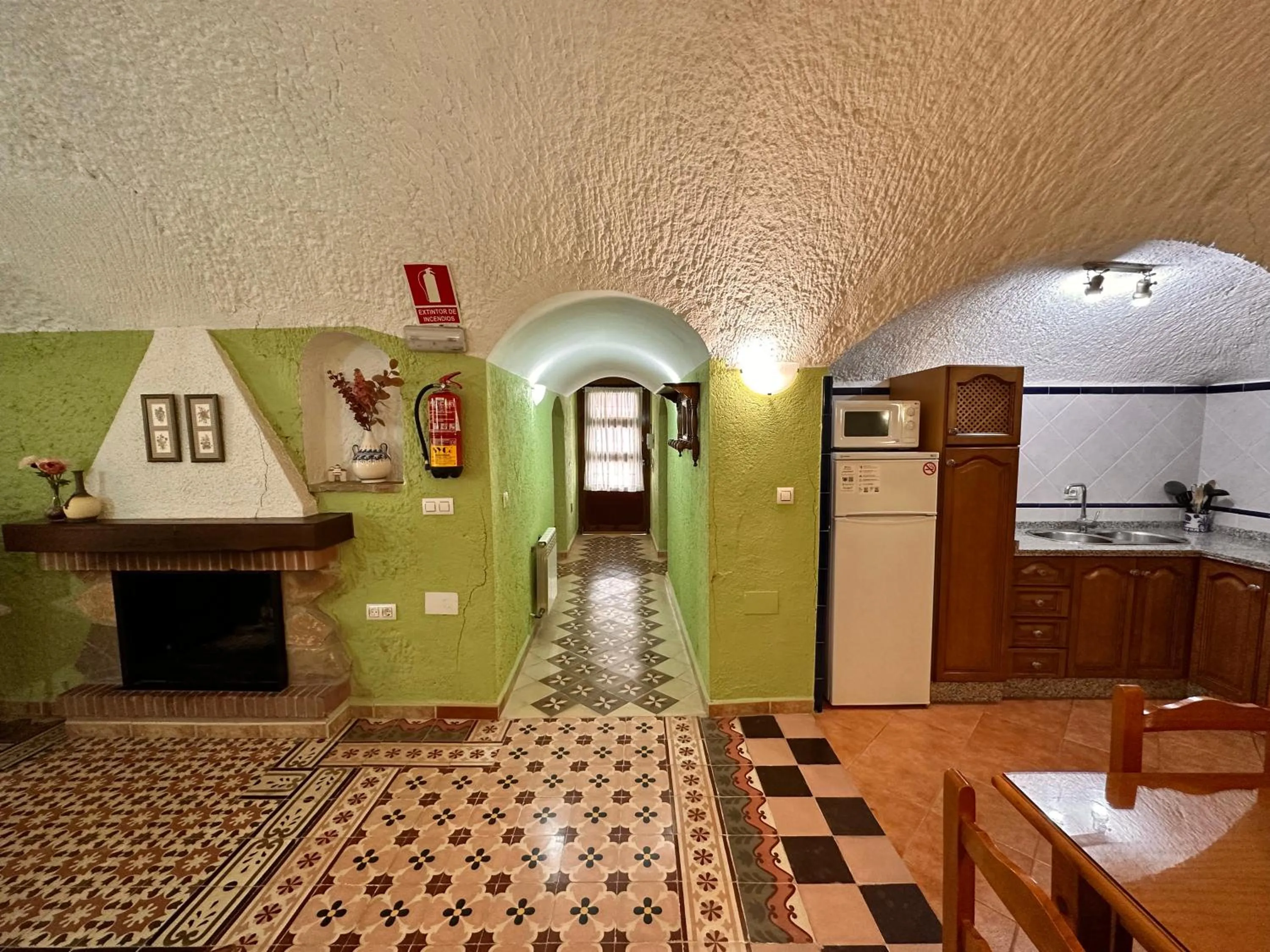 kitchen in Cuevas La Granja