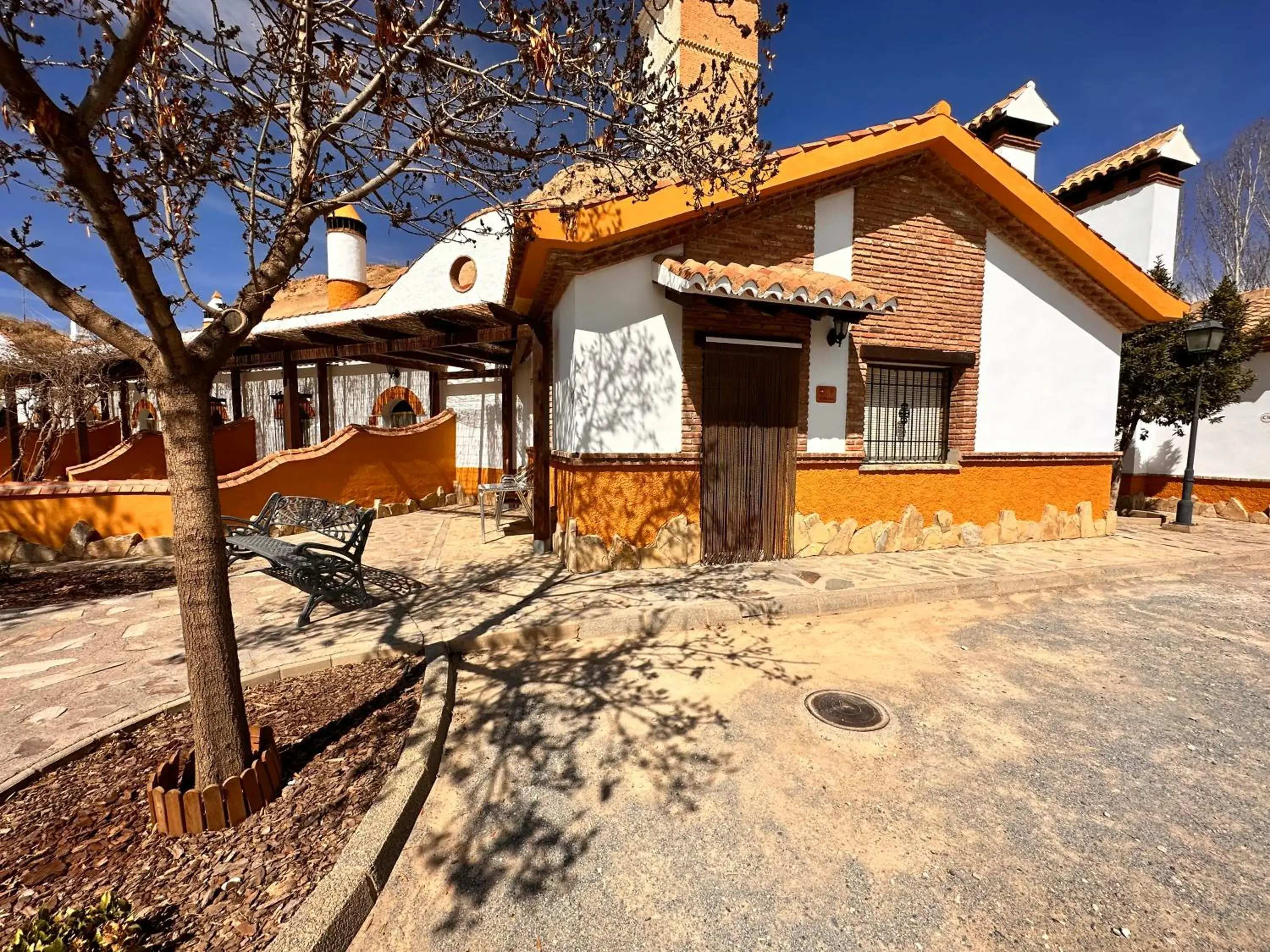 Cave for 4 people in Cuevas La Granja Cave for 4 people in Cuevas La Granja