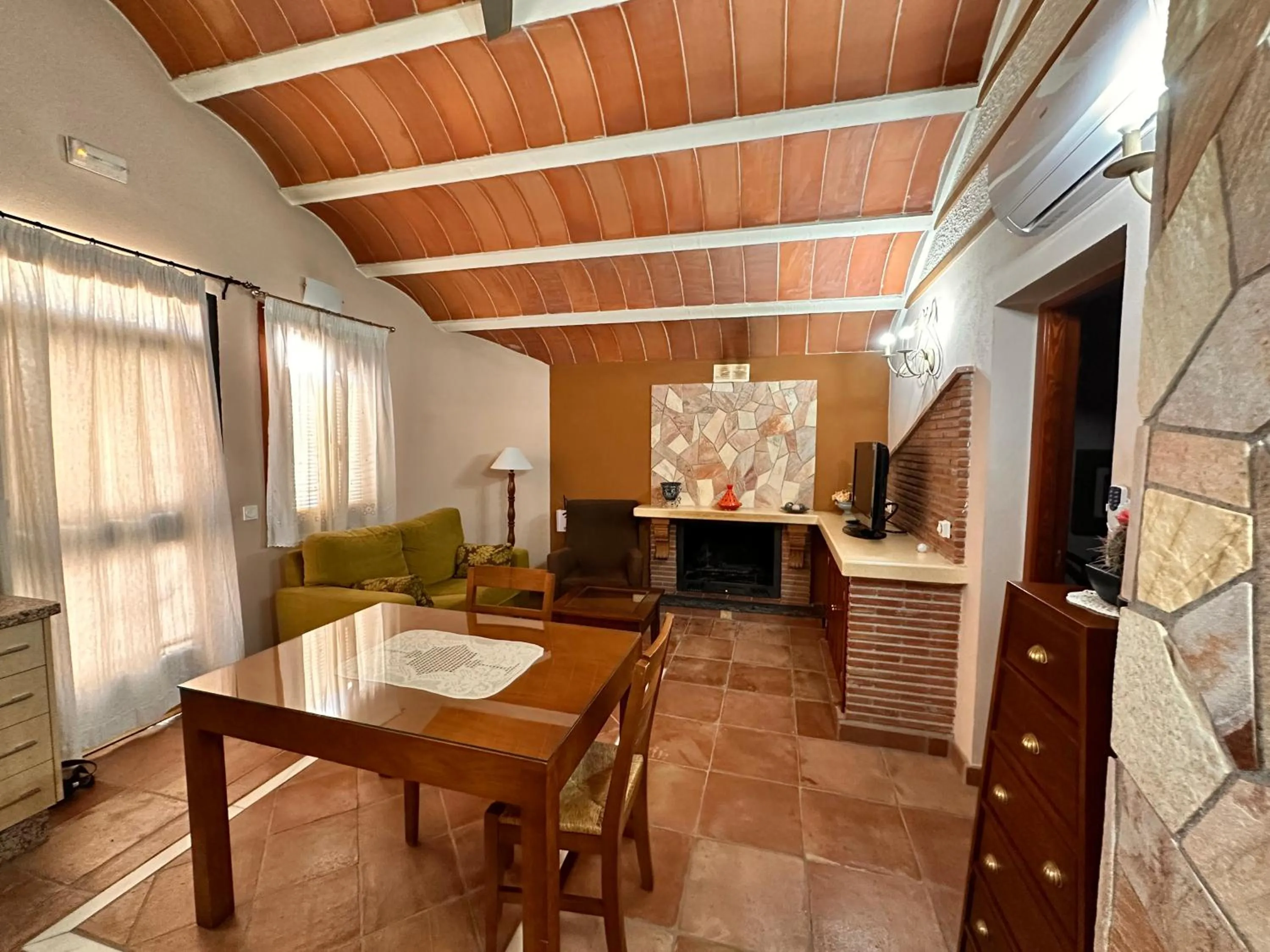 TV and multimedia in Cuevas La Granja