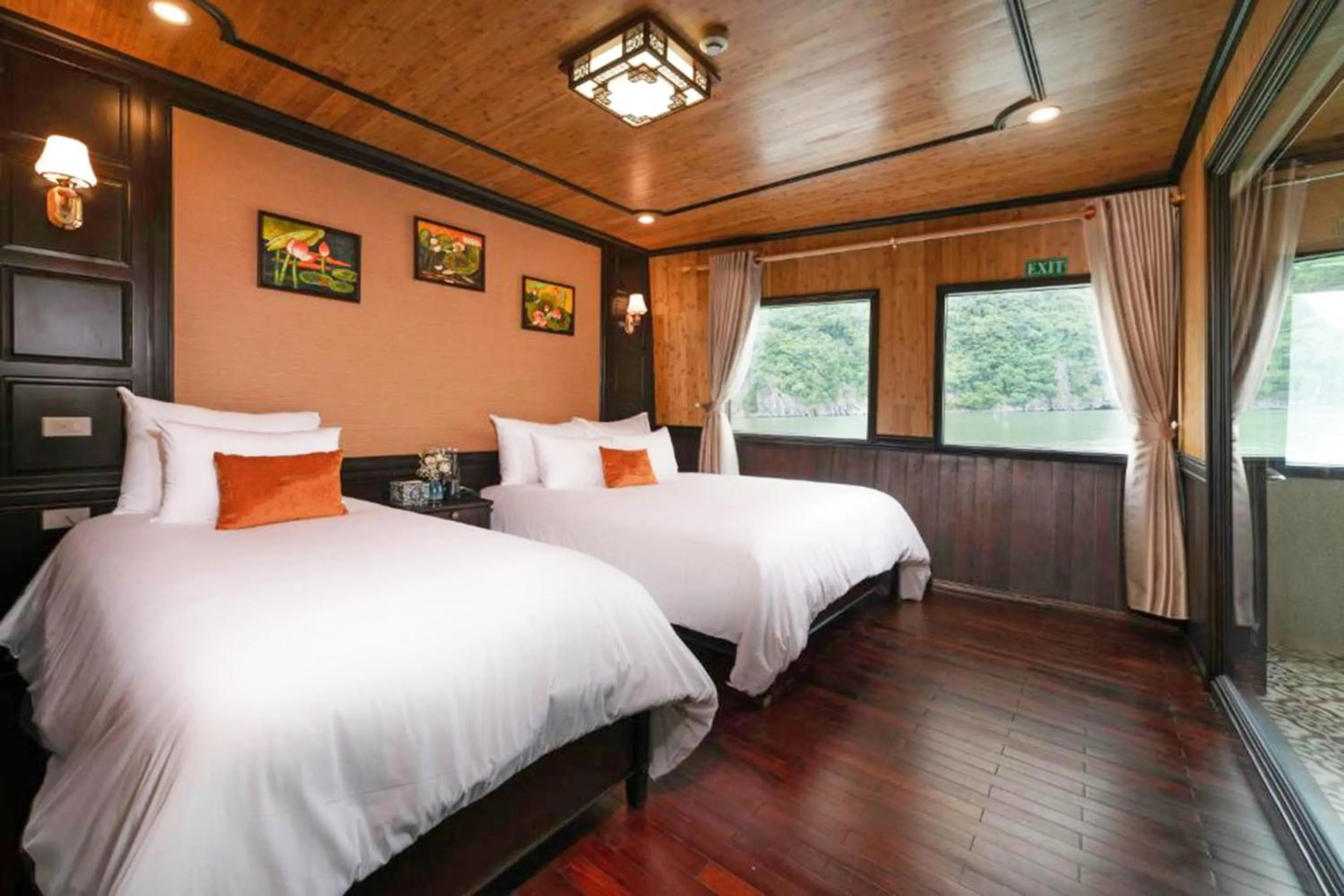 Bed in Arcady Boutique Cruise
