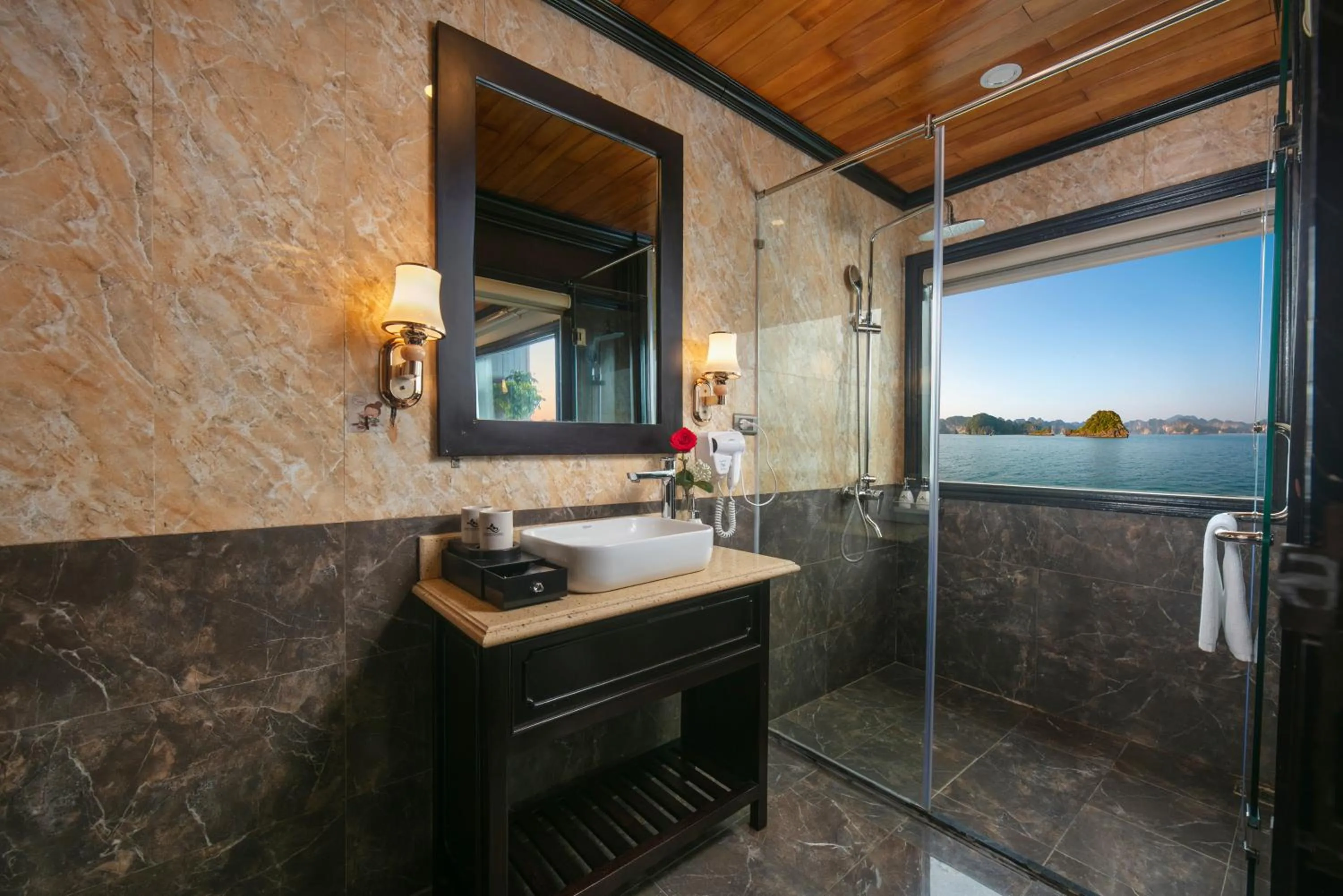 Bathroom in Arcady Boutique Cruise