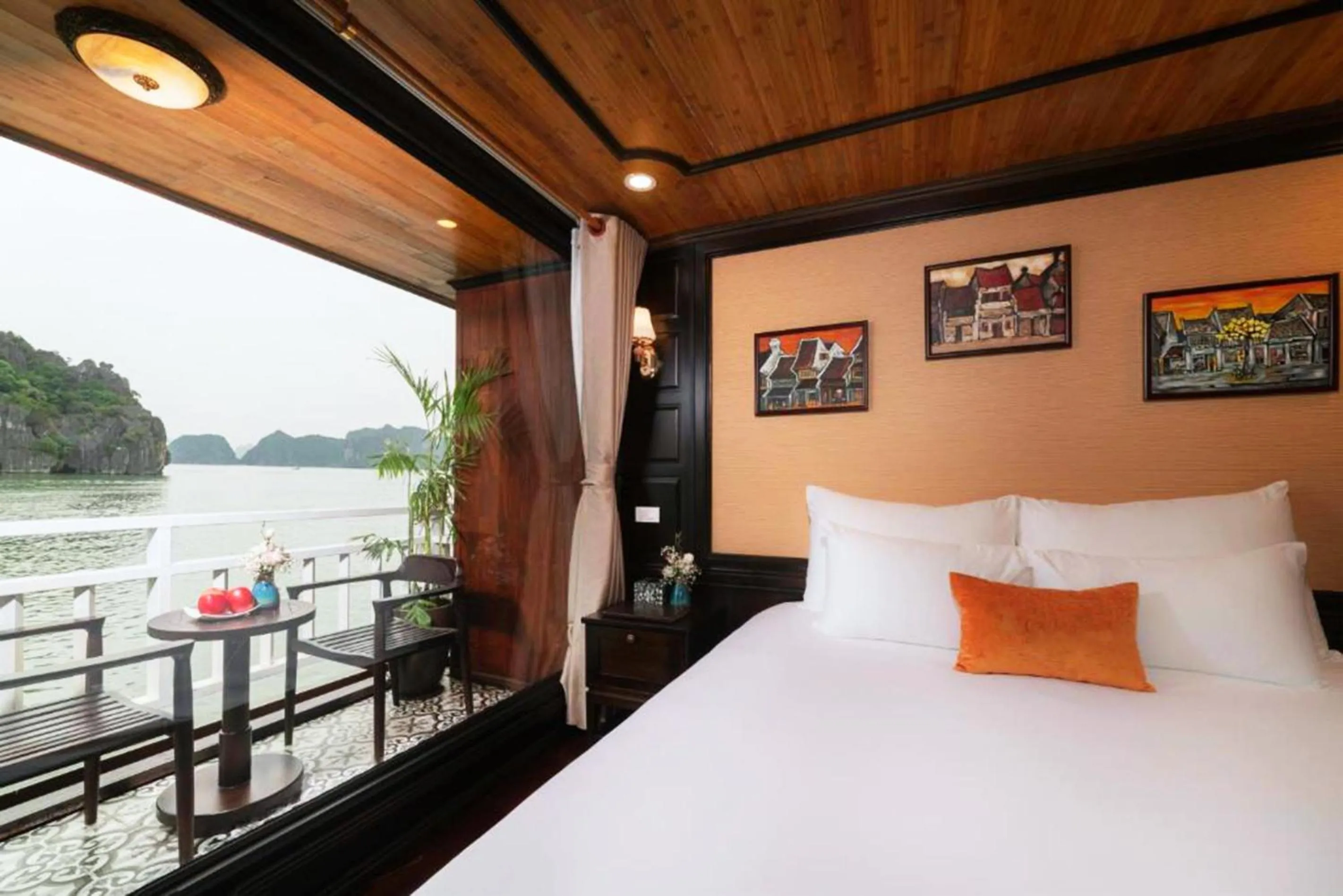 Natural landscape, Bed in Arcady Boutique Cruise