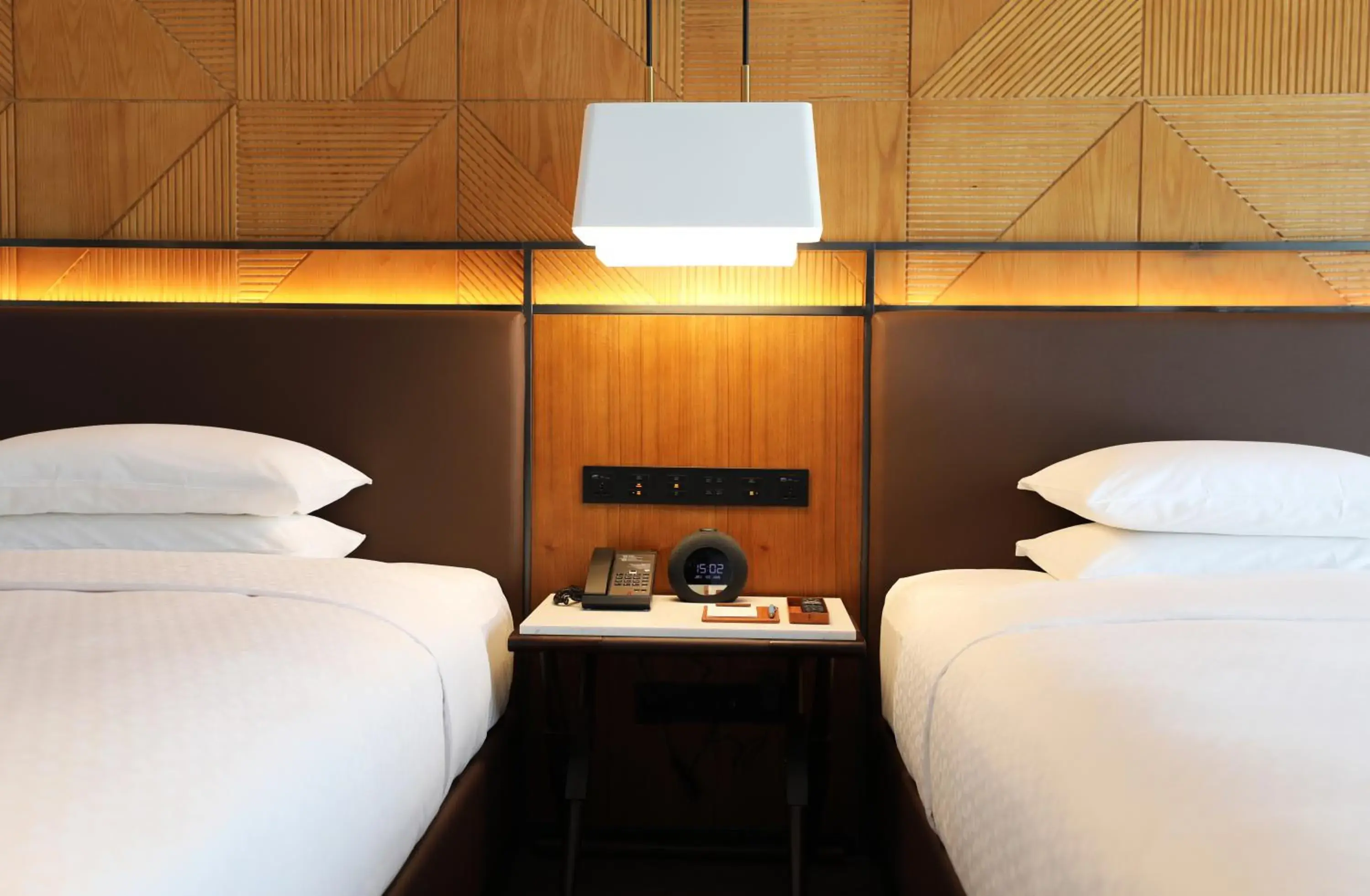 Traditional Twin Room - Low Floor in Four Points by Sheraton Yiyang Traditional Twin Room - Low Floor in Four Points by Sheraton Yiyang