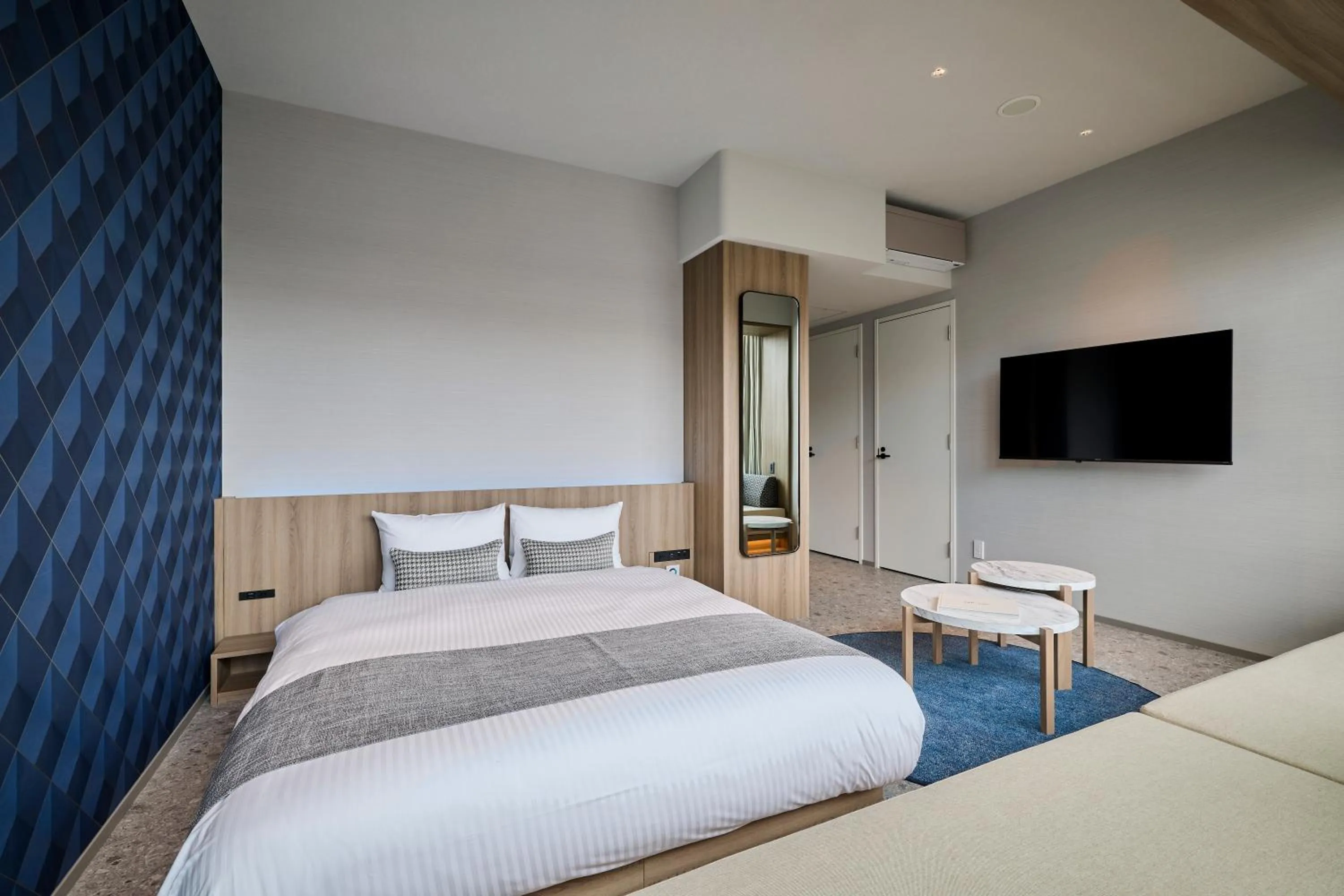 Photo of the whole room, Bed in fav TOKYO RYOGOKU