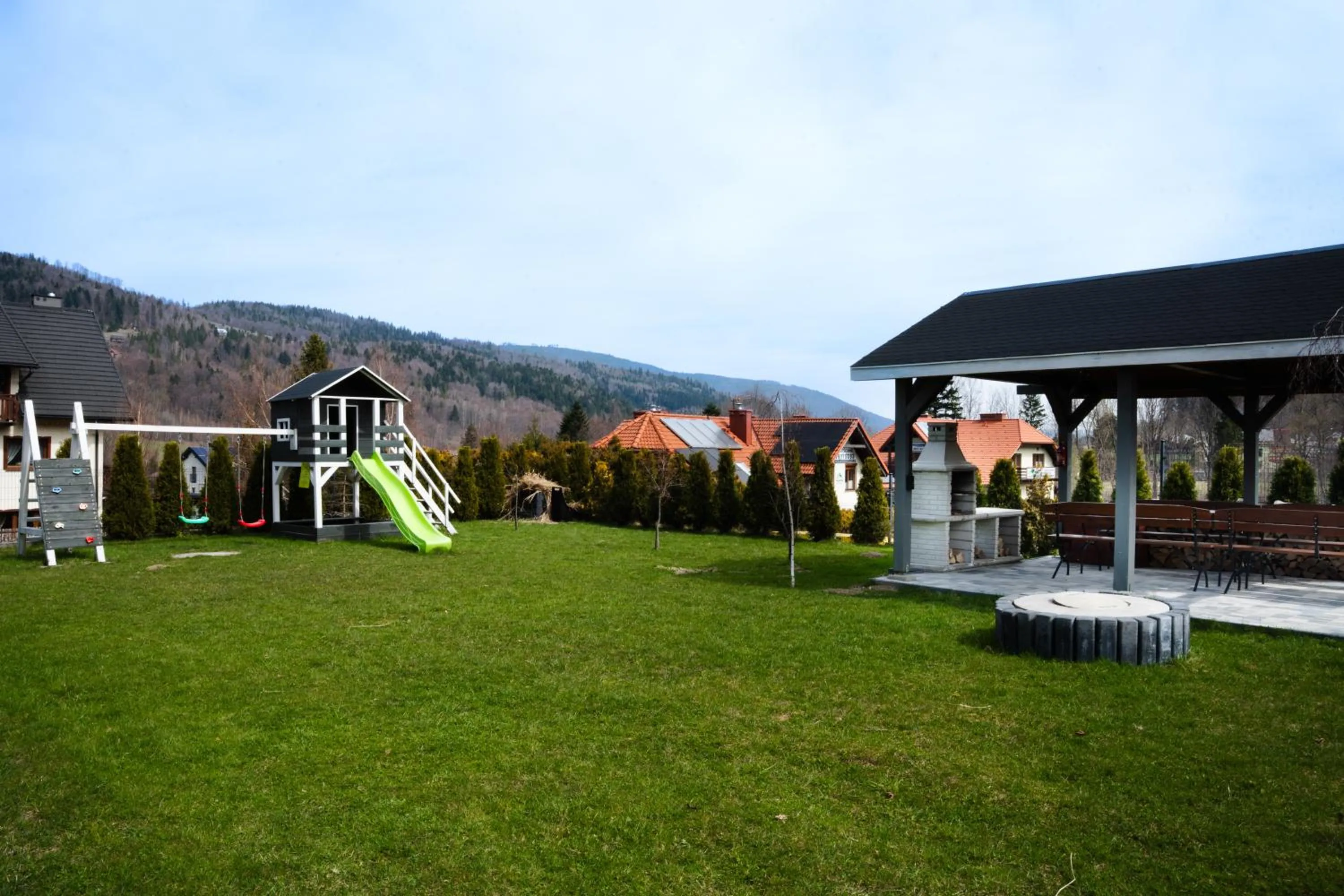 Nad Lipami - apartament z tarasem blisko stoku Sczyrk