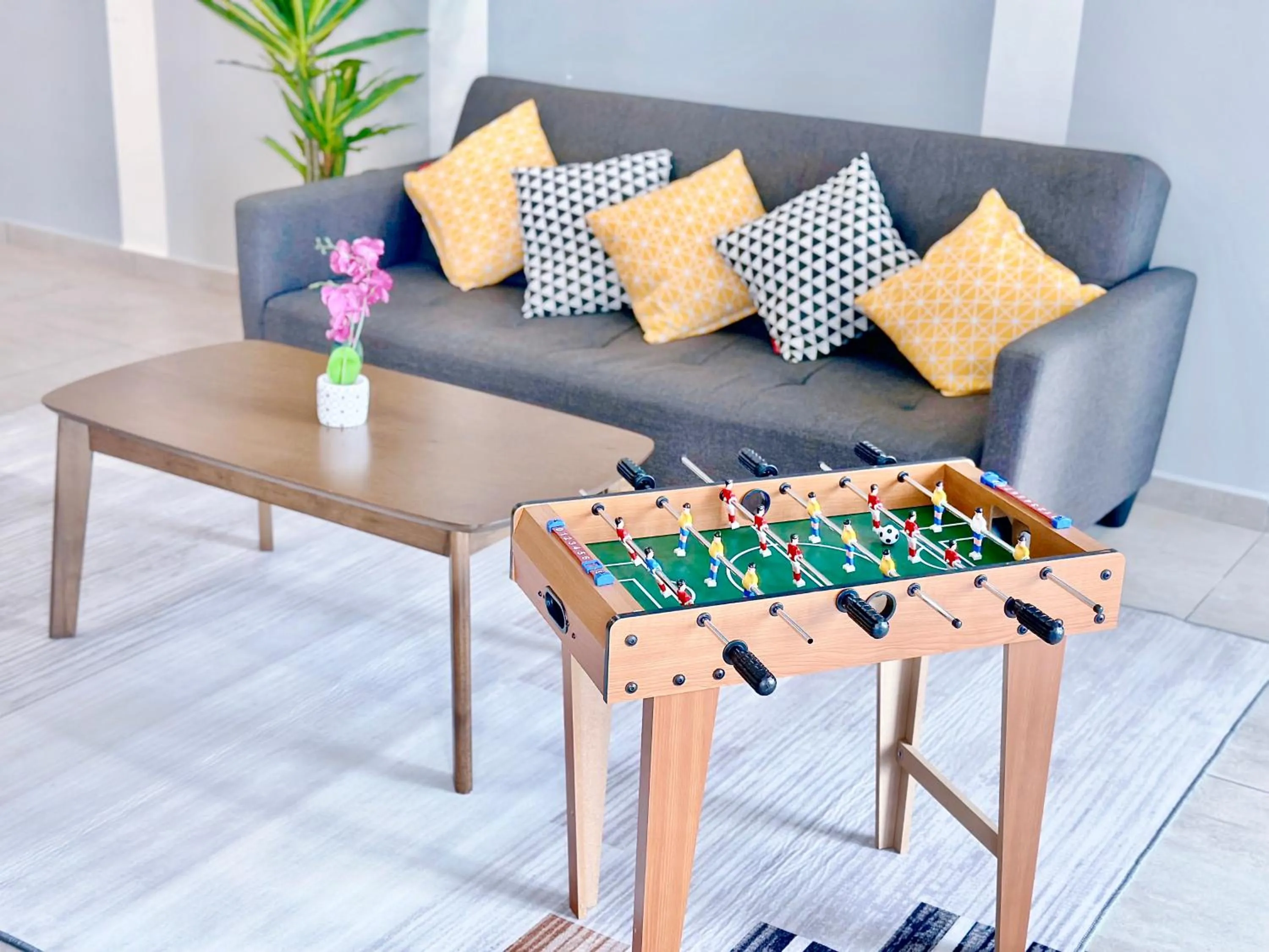 Living room in Atlantis Melaka I 5-10pax I 5min JonkerSt BY Alviv Management