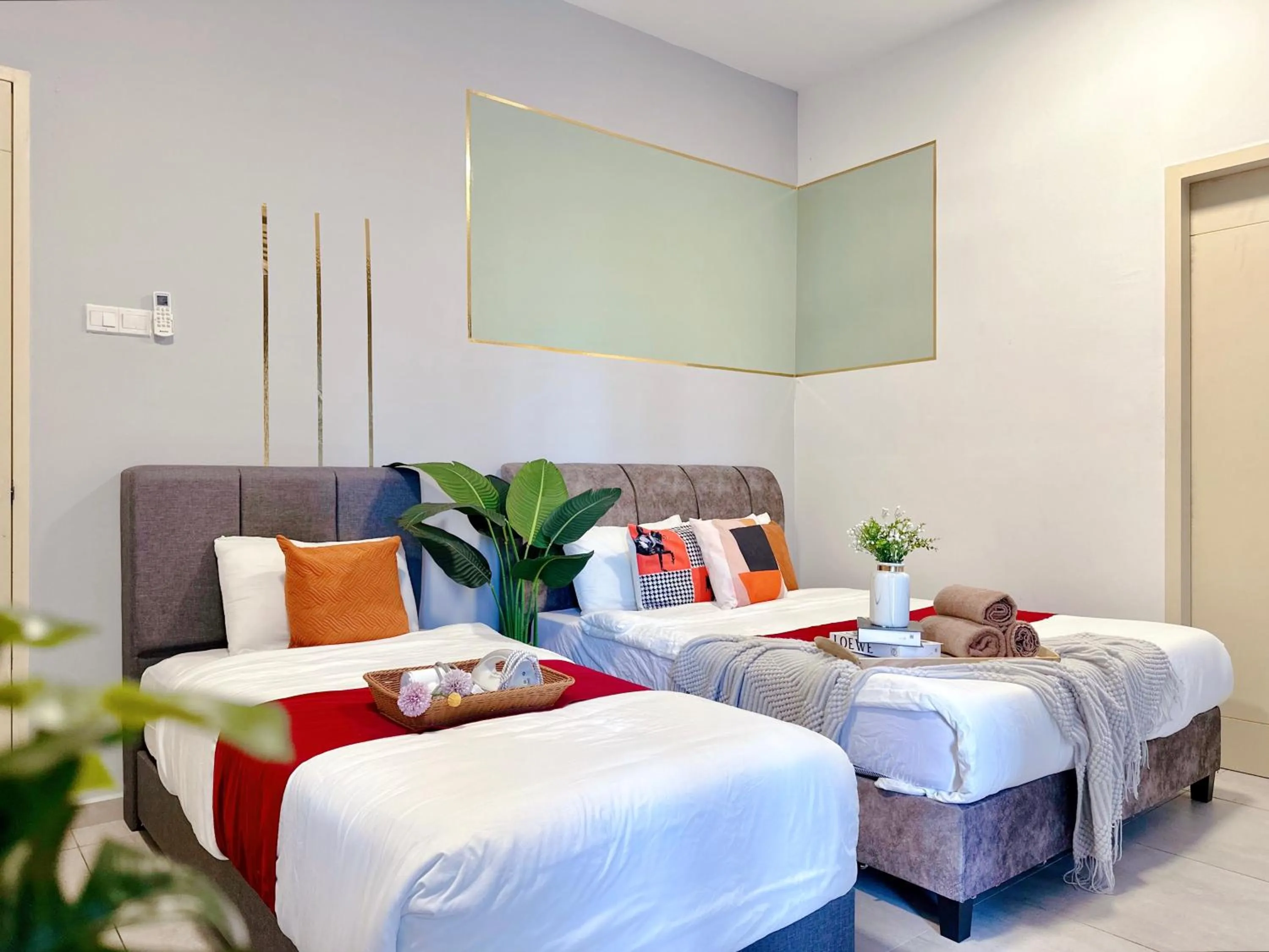 Bed in Atlantis Melaka I 5-10pax I 5min JonkerSt BY Alviv Management
