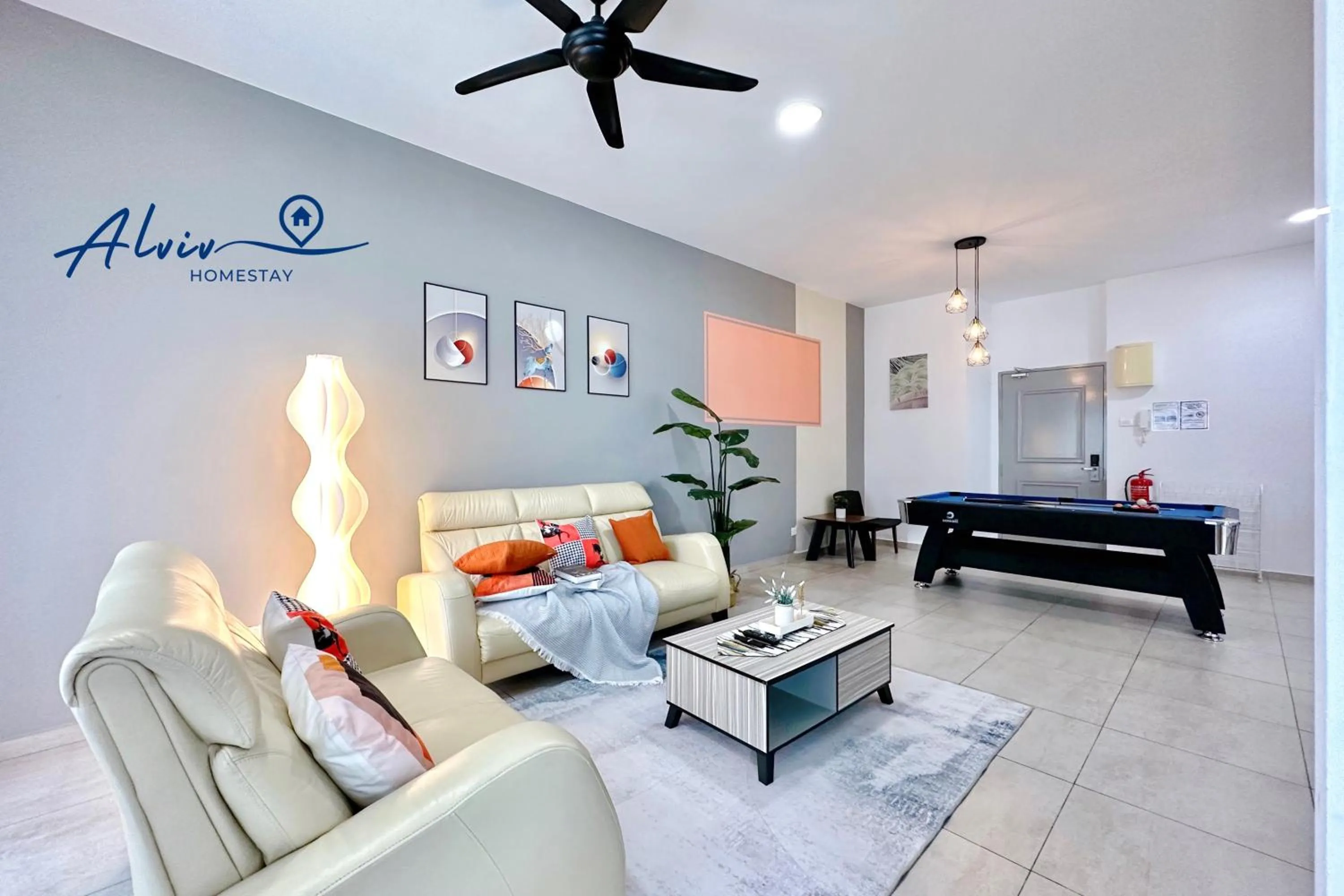 Living room in Atlantis Melaka I 5-10pax I 5min JonkerSt BY Alviv Management