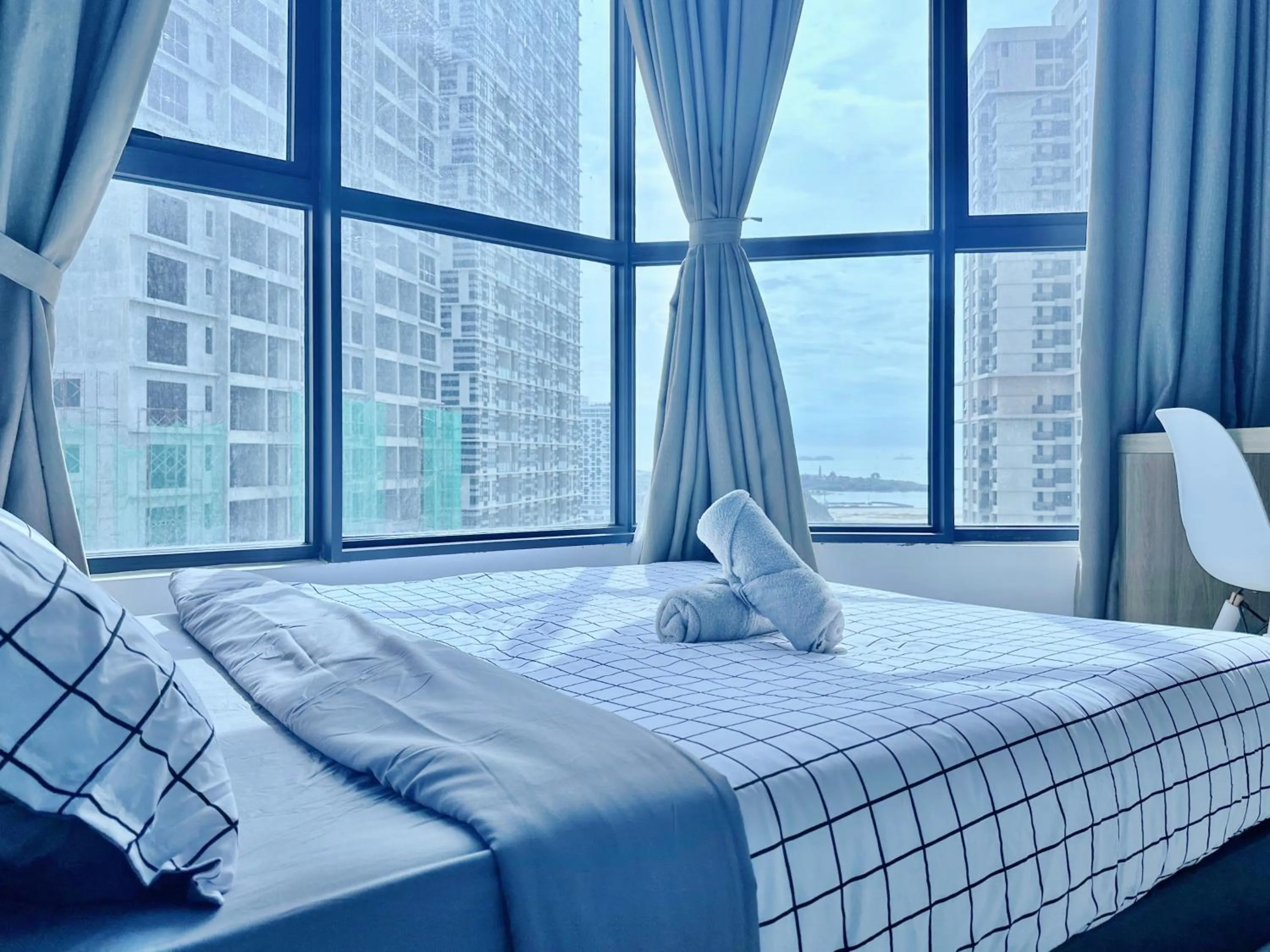 Bed in Atlantis Melaka I 5-10pax I 5min JonkerSt BY Alviv Management