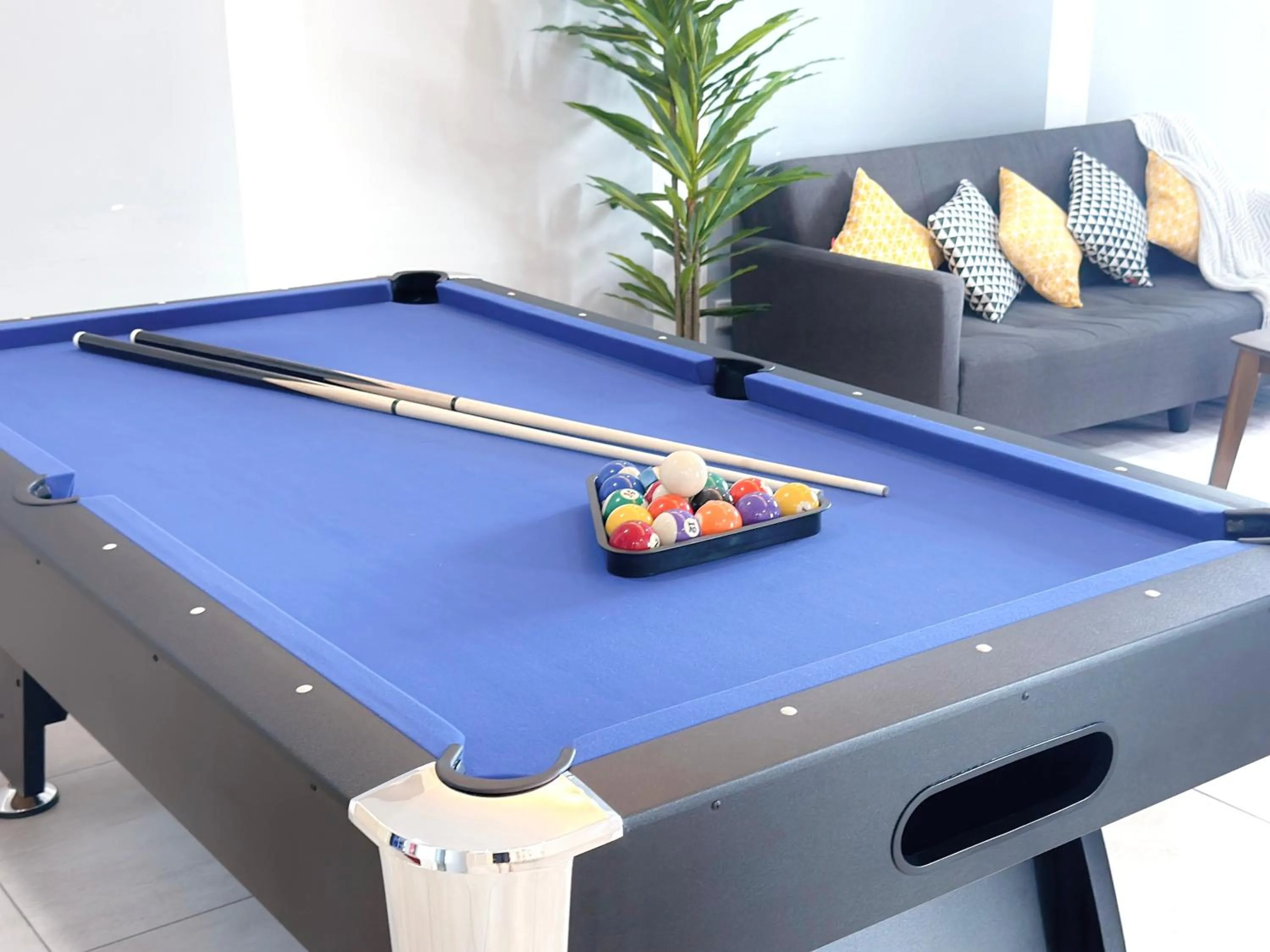 Billiard in Atlantis Melaka I 5-10pax I 5min JonkerSt BY Alviv Management