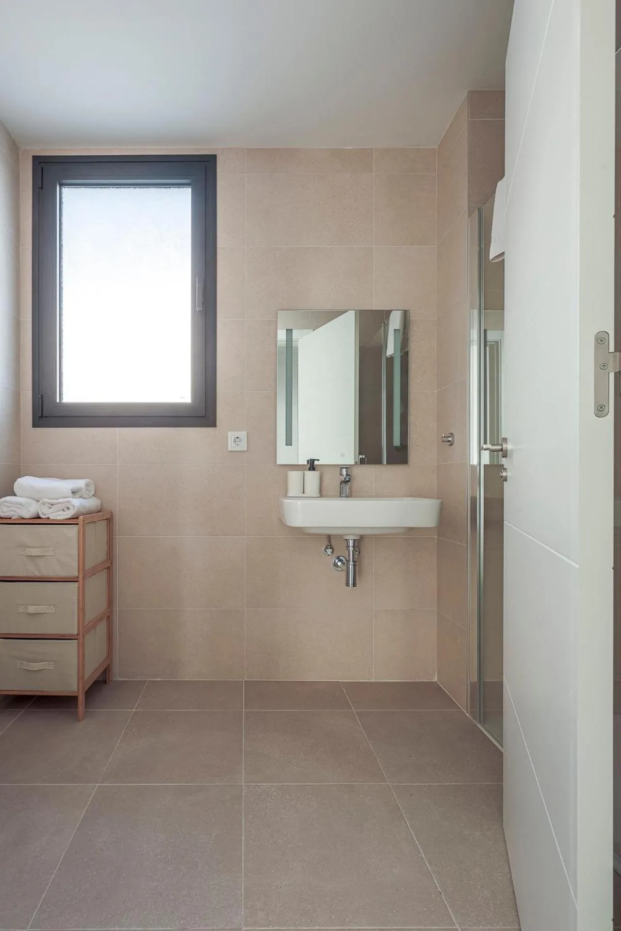 Bathroom in Uxama Sevilla Luxury Penthouse en Triana - Terraza y parking privados - piscina
