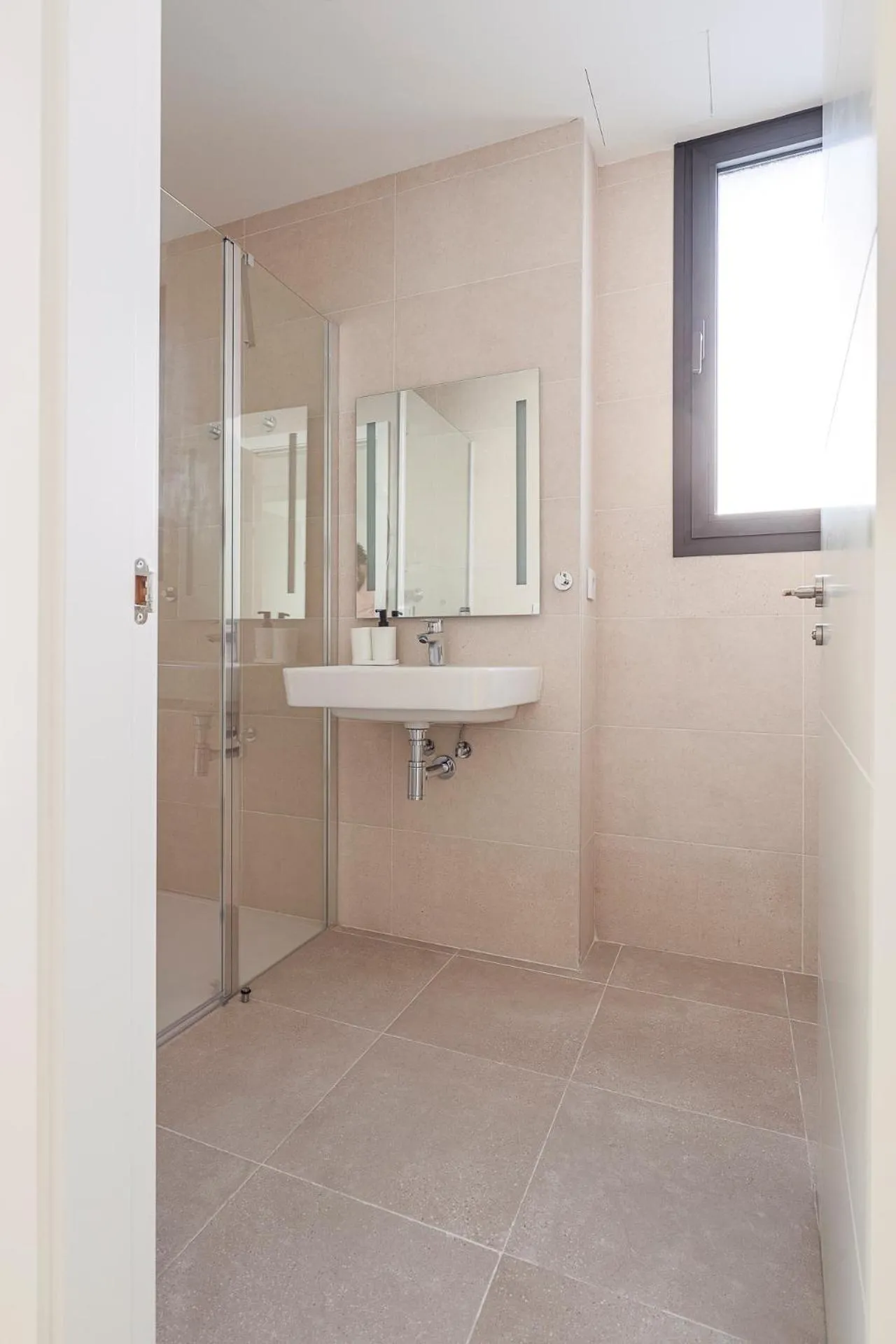 Bathroom in Uxama Sevilla Luxury Penthouse en Triana - Terraza y parking privados - piscina