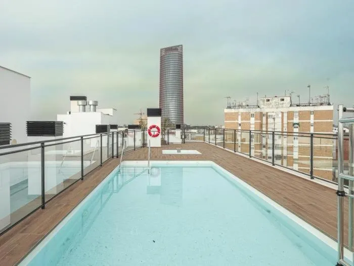Day in Uxama Sevilla Luxury Penthouse en Triana - Terraza y parking privados - piscina