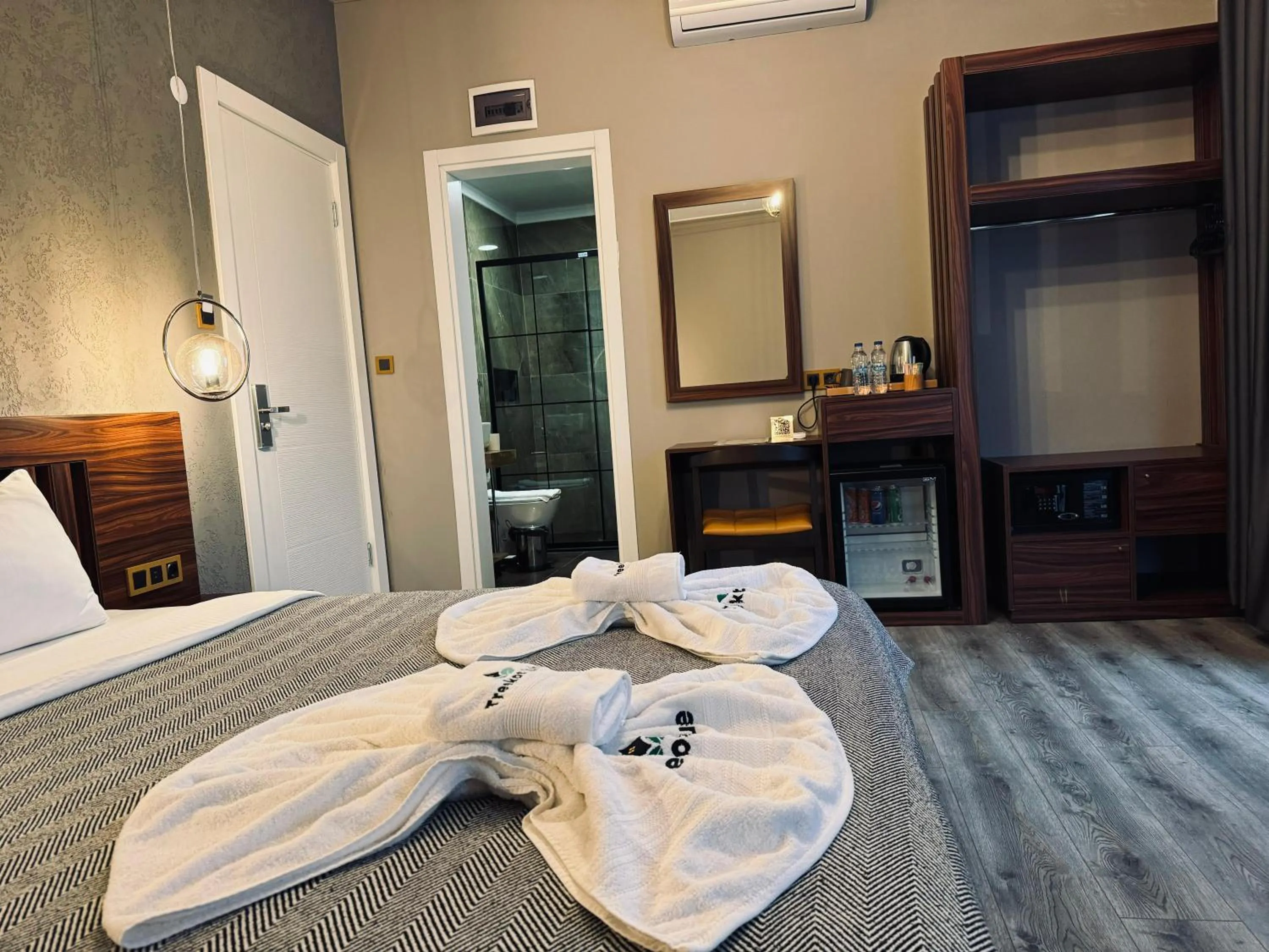 Bed in Istanbul Airport Treekos Suite Hotel