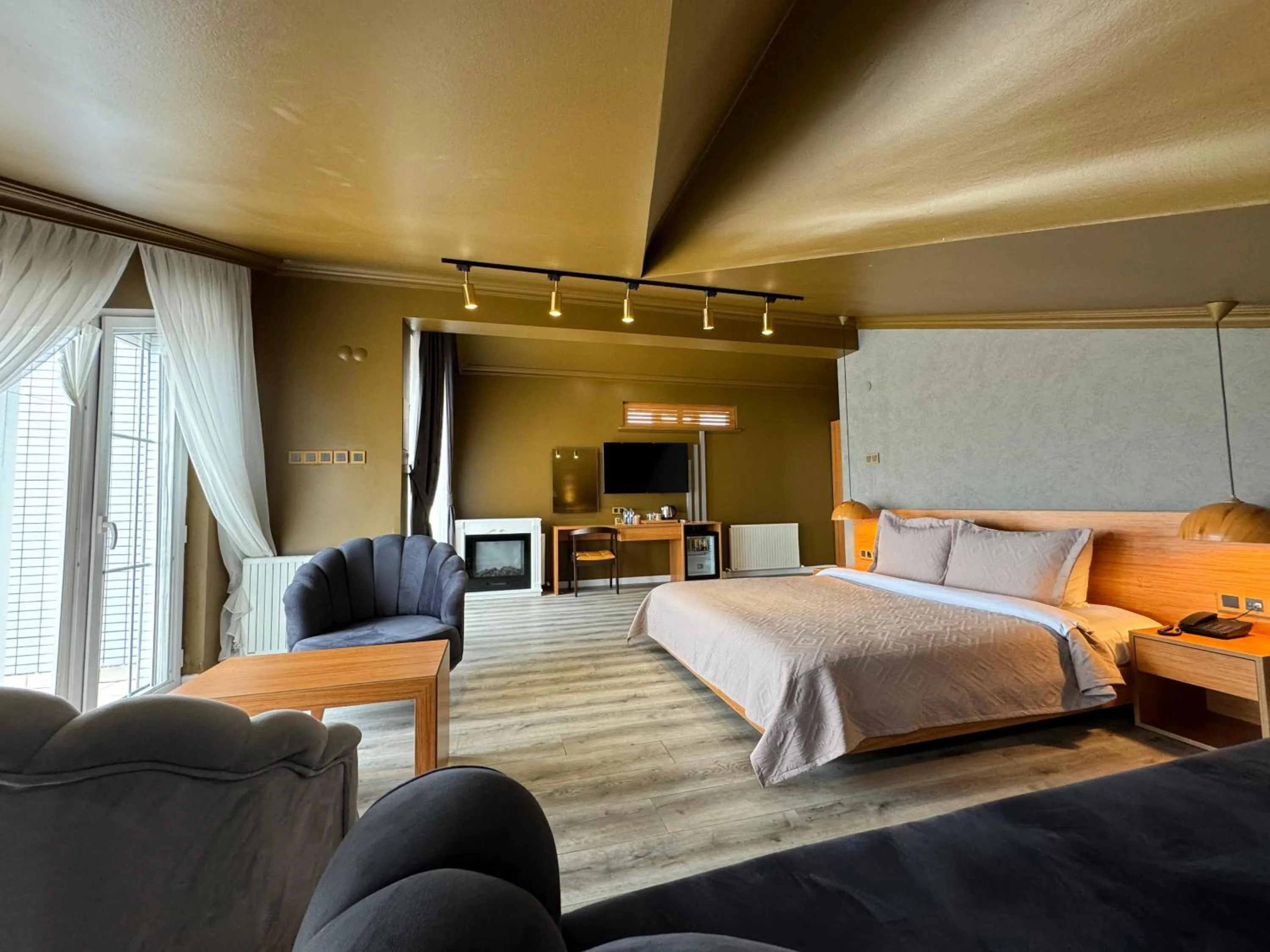 Bed in Istanbul Airport Treekos Suite Hotel