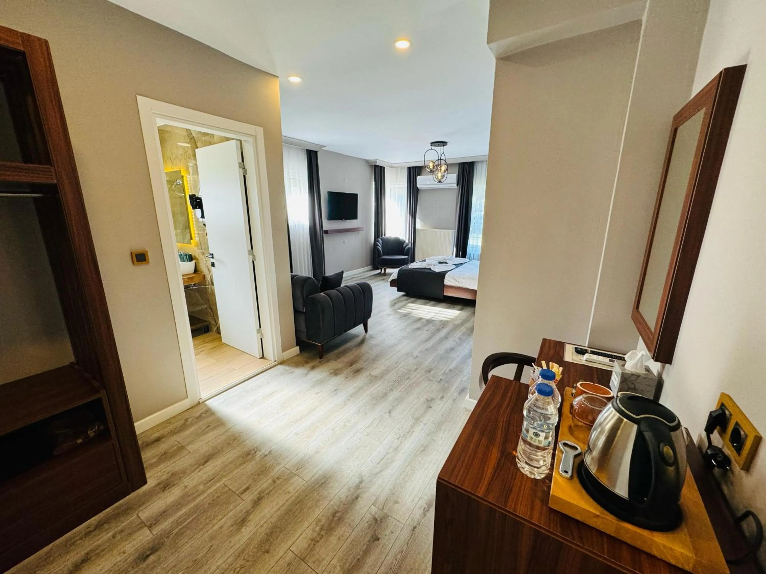 Bed in Istanbul Airport Treekos Suite Hotel