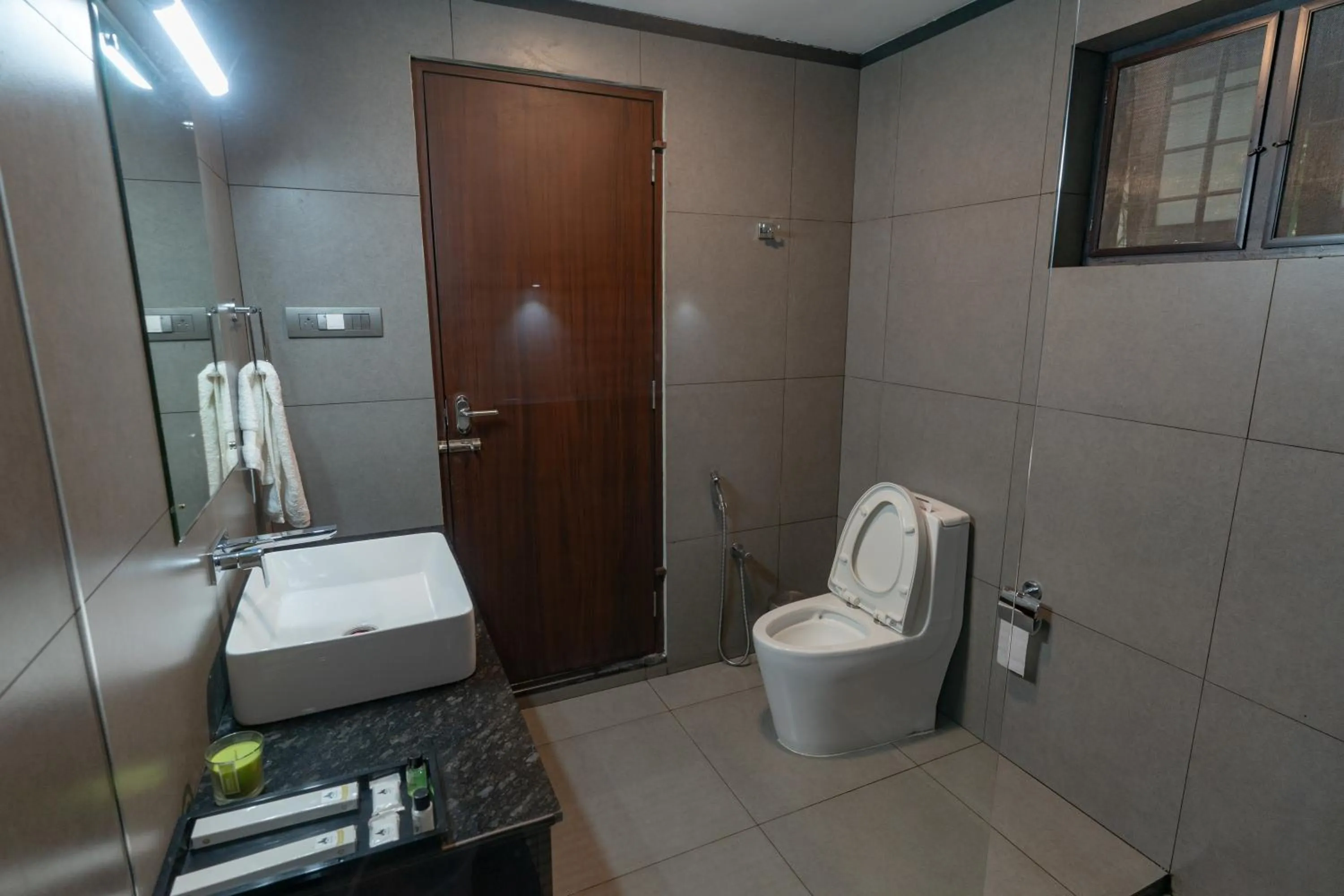 Toilet in Beyond Pines Vagamon