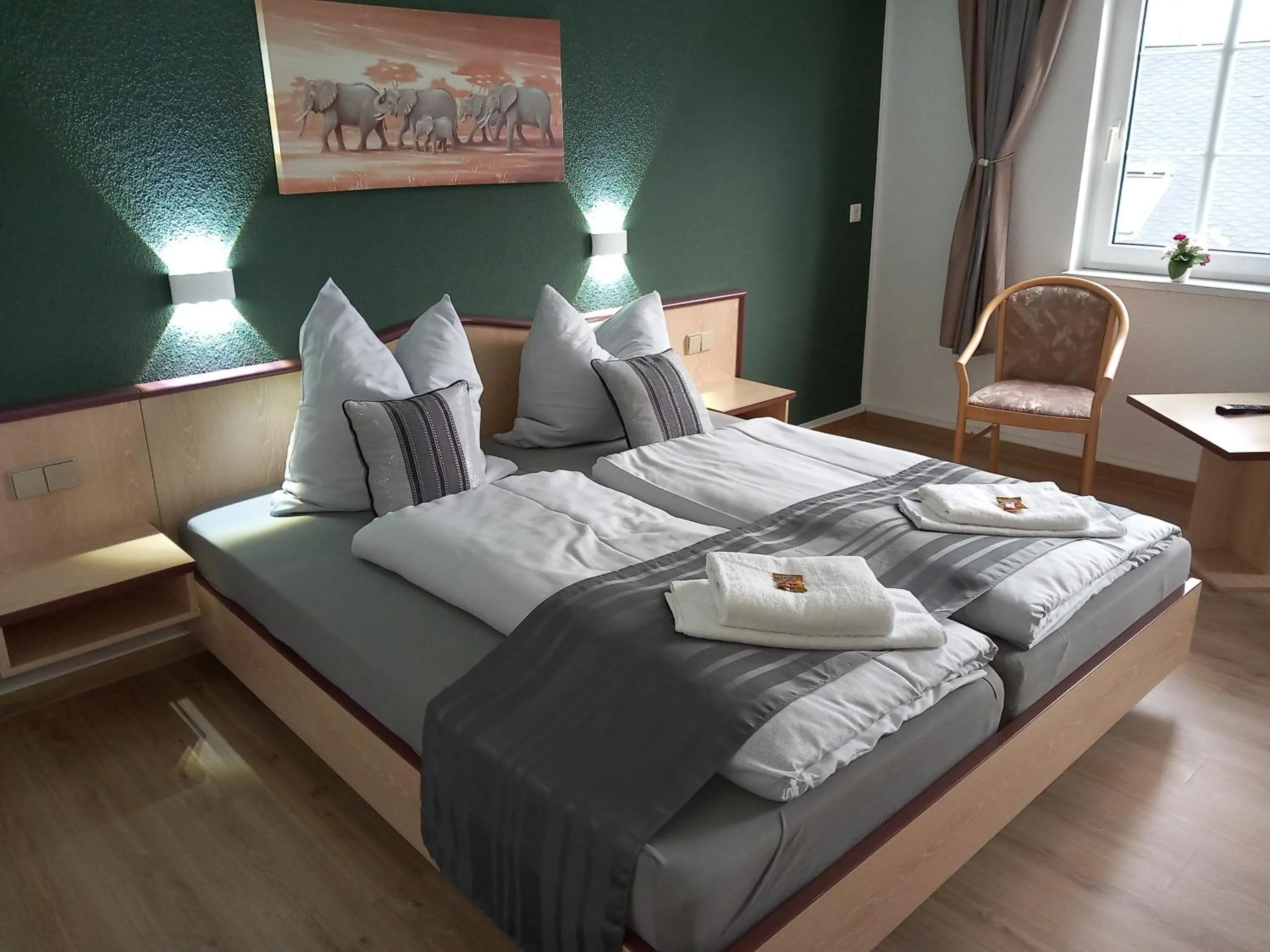 Photo of the whole room, Bed in Hotel Eintracht