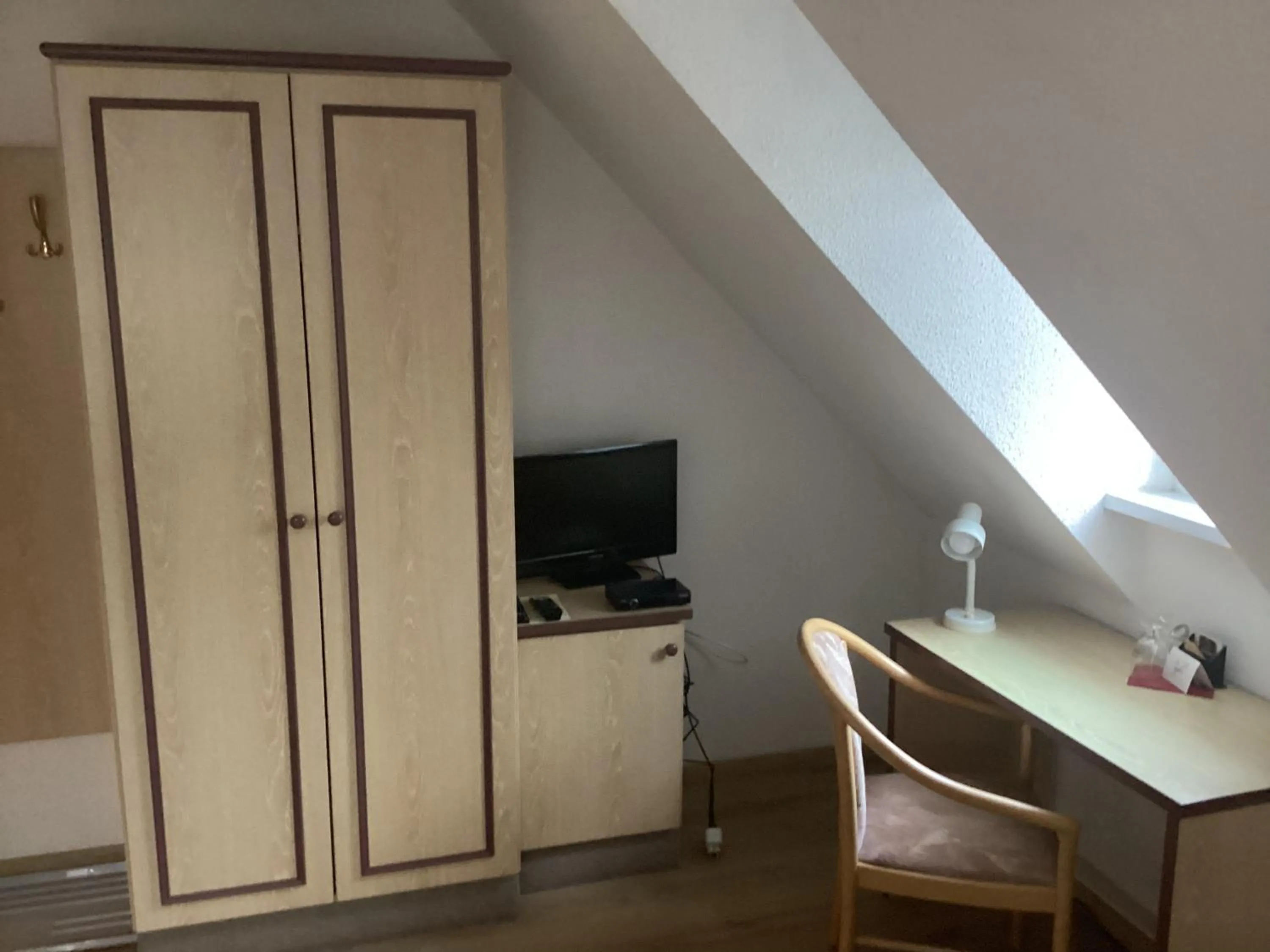 Photo of the whole room in Hotel Eintracht