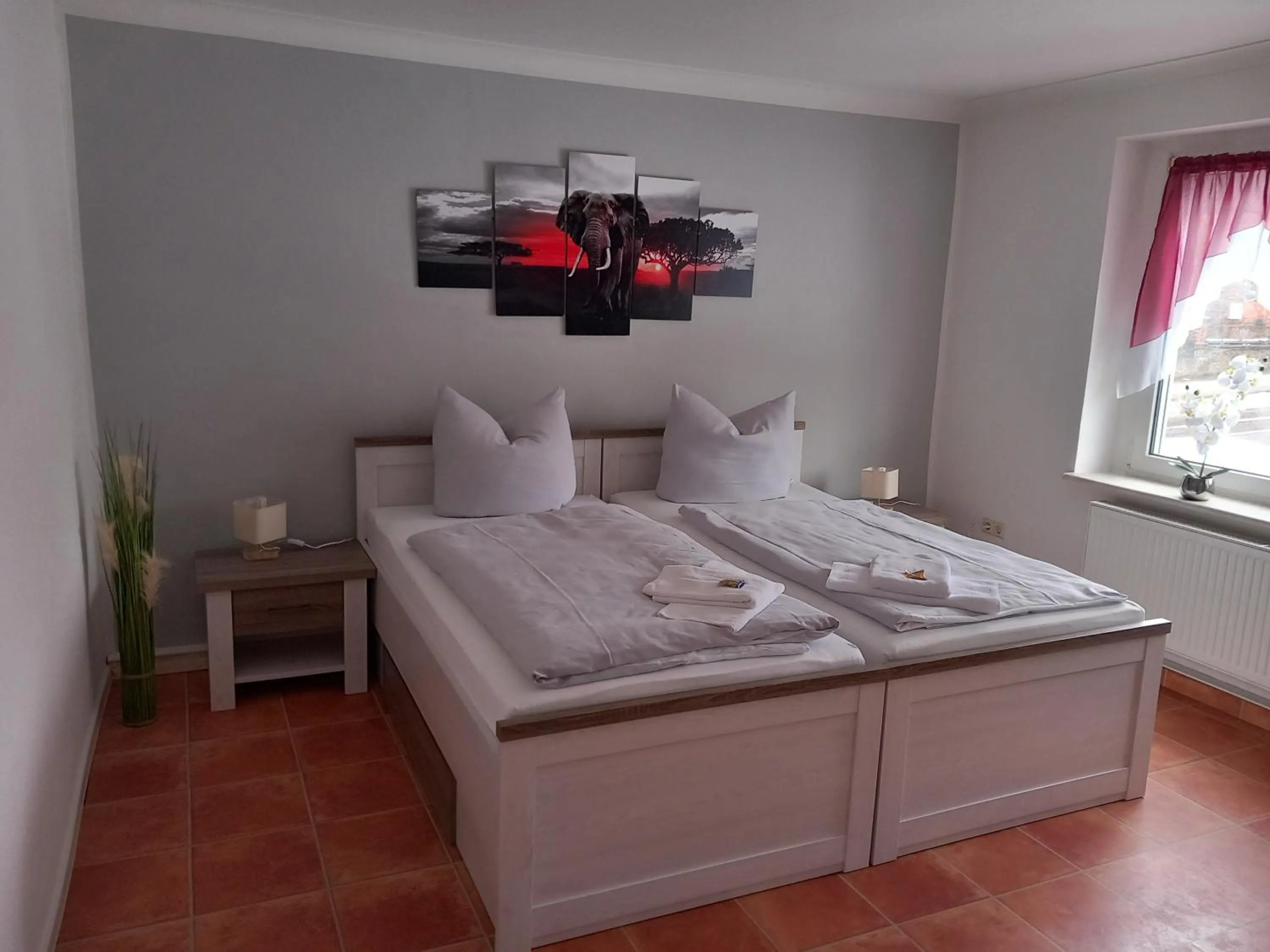 Bedroom, Bed in Hotel Eintracht