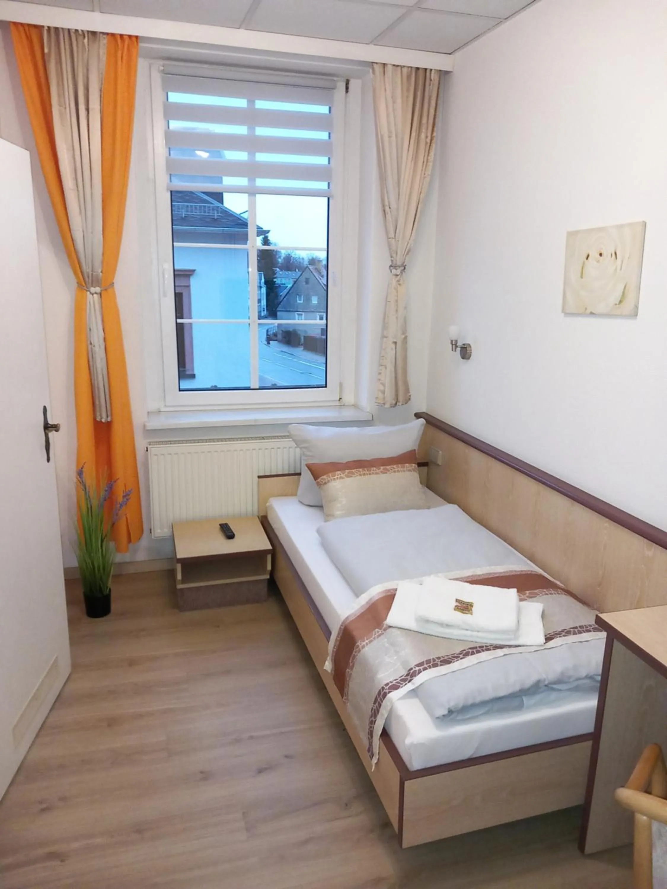 Photo of the whole room, Bed in Hotel Eintracht