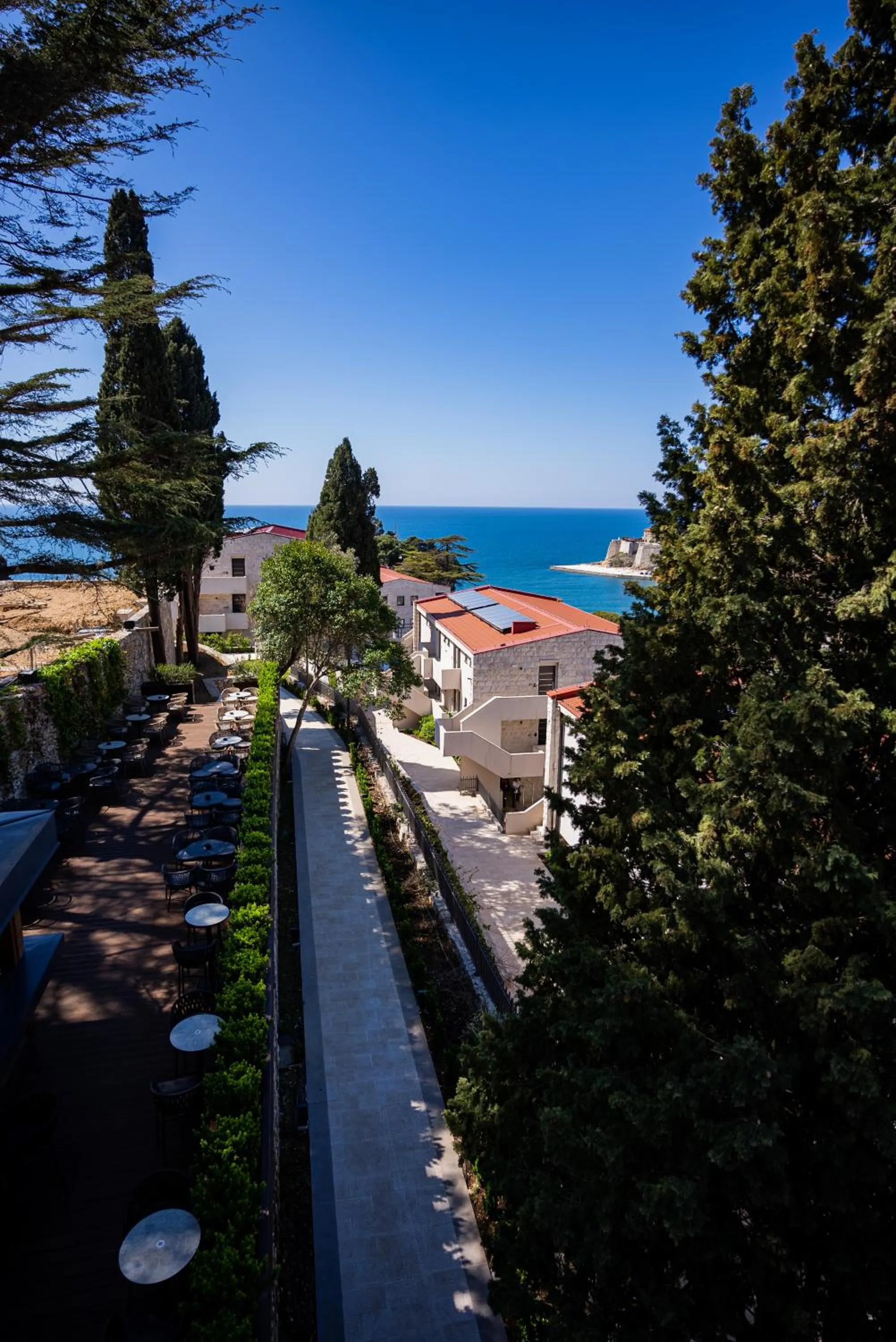 Restaurant/places to eat in The New Hotel Mediteran - VILLA Edition