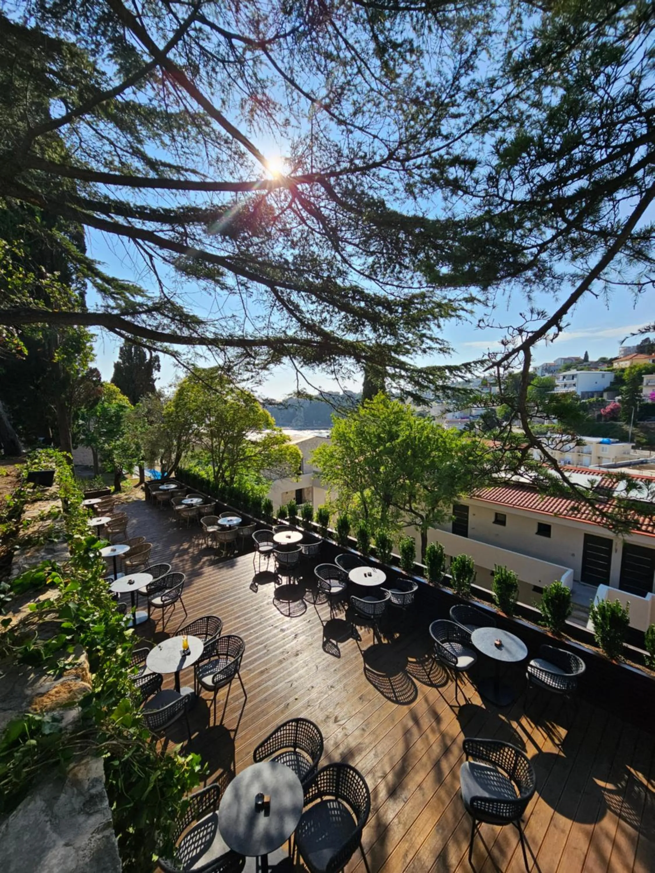 Lounge or bar in The New Hotel Mediteran - VILLA Edition