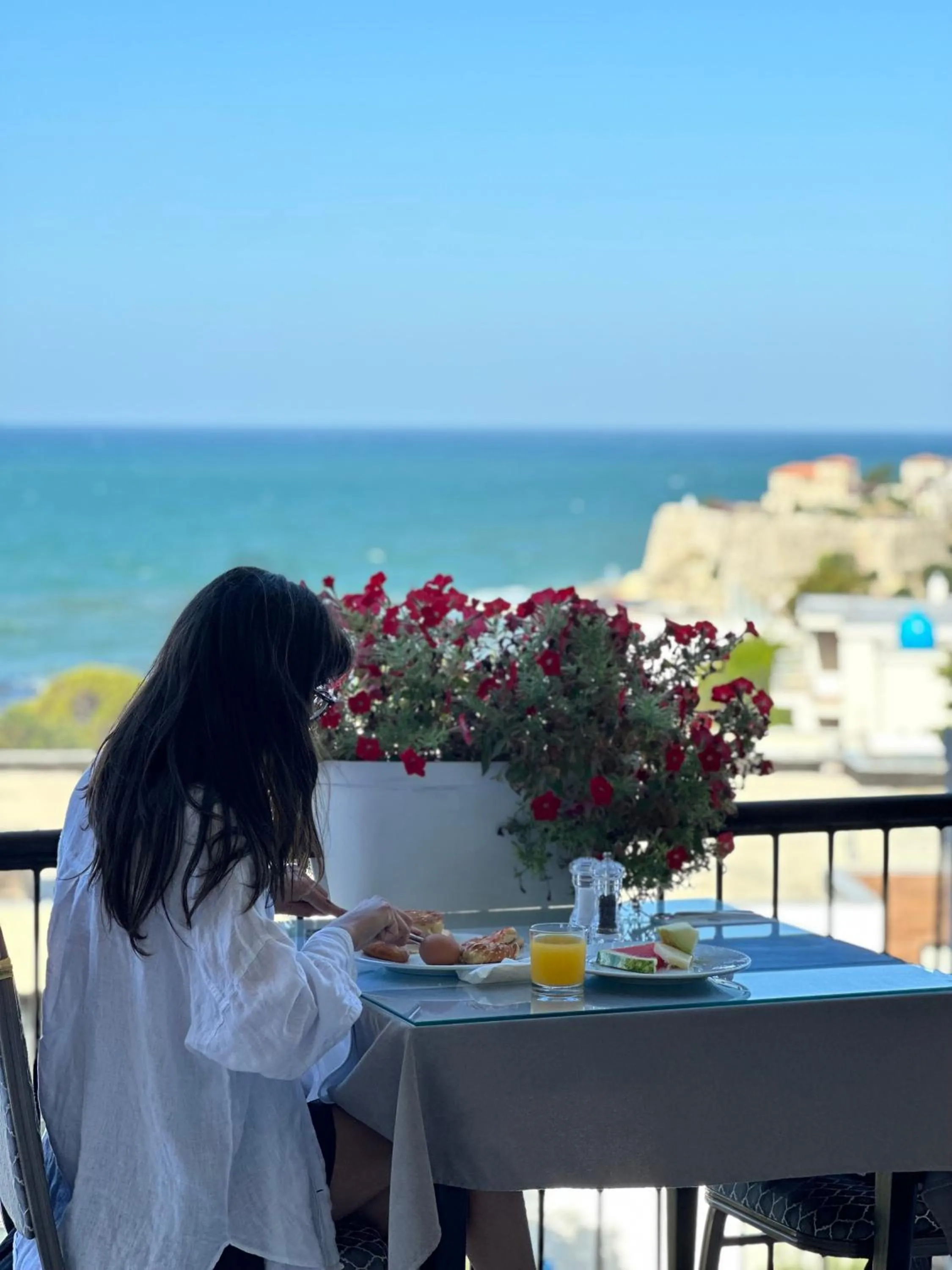 Restaurant/places to eat in The New Hotel Mediteran - VILLA Edition