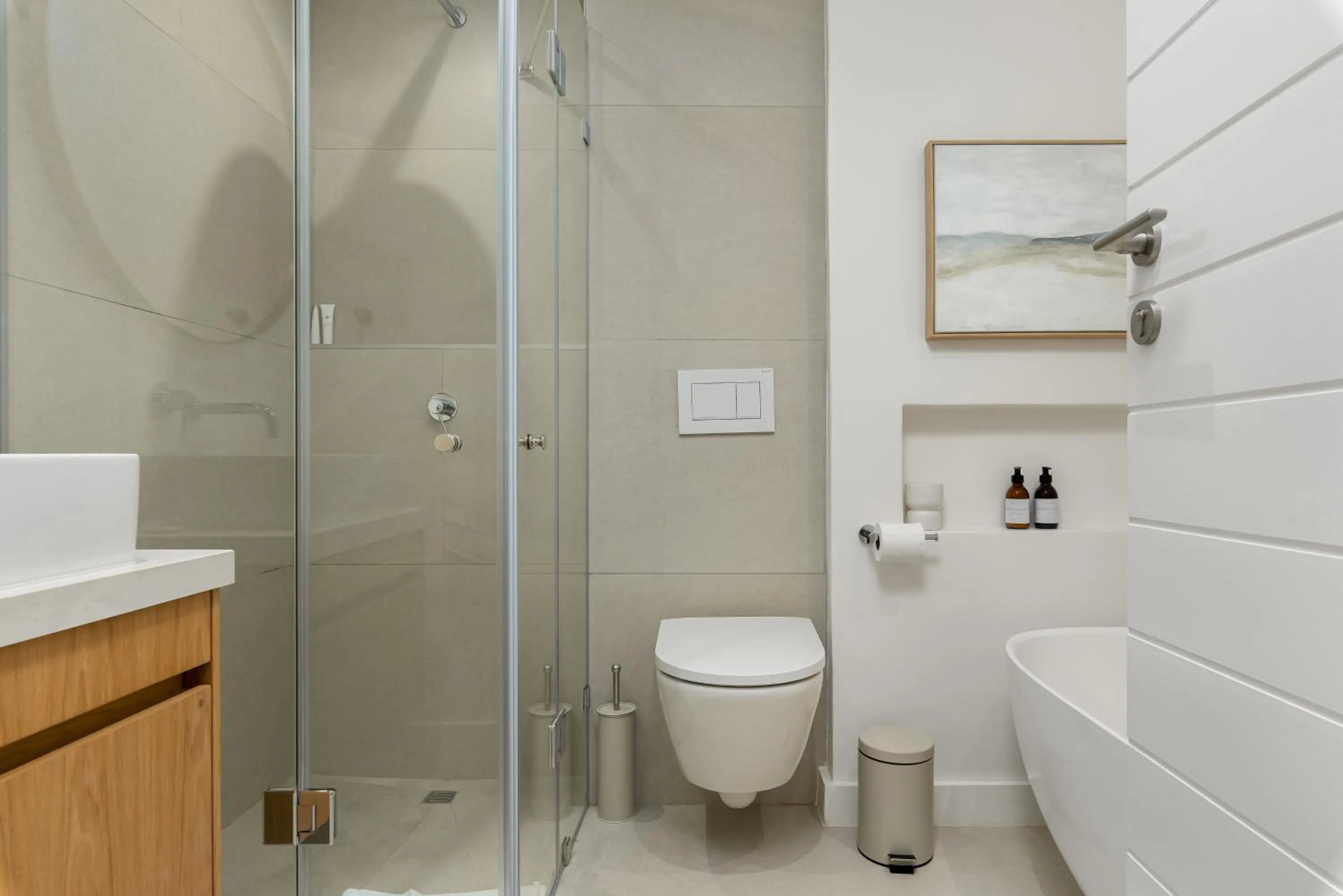 Bathroom in Newlands Peak Aparthotel by Totalstay
