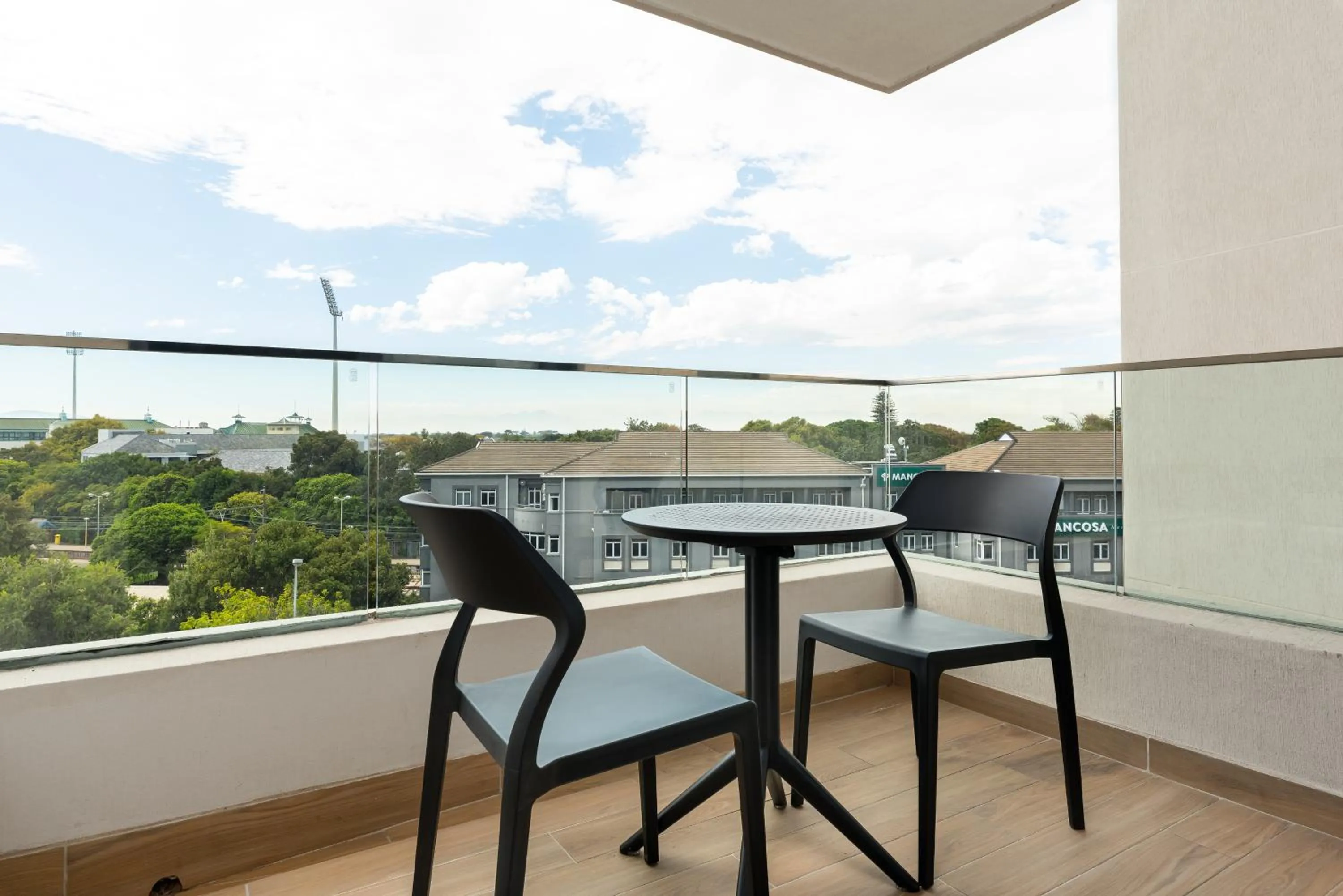 Balcony/Terrace in Newlands Peak Aparthotel by Totalstay