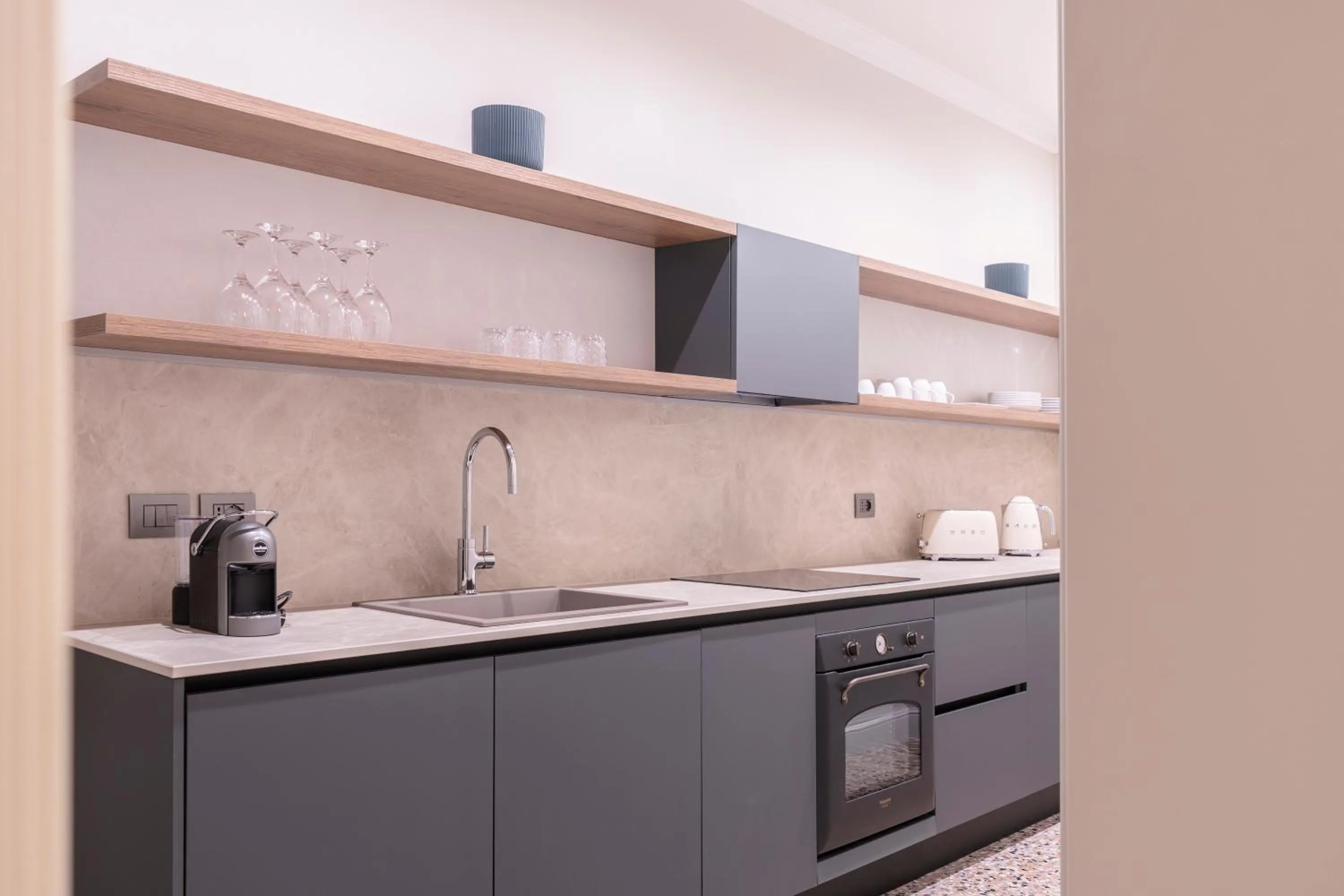 Kitchen or kitchenette in Be Mate Ponte di Rialto