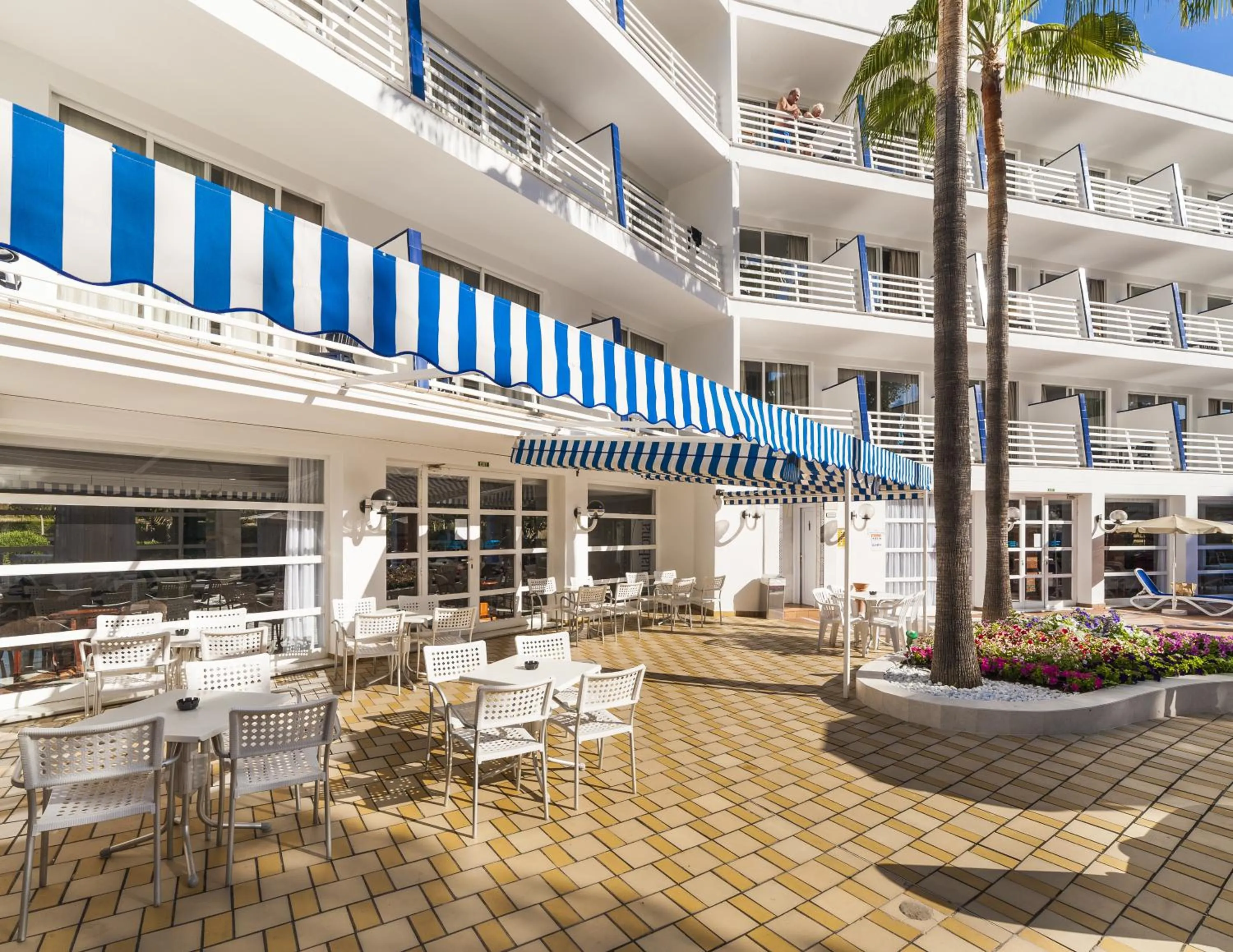 Lounge or bar in Globales Palmanova Palace