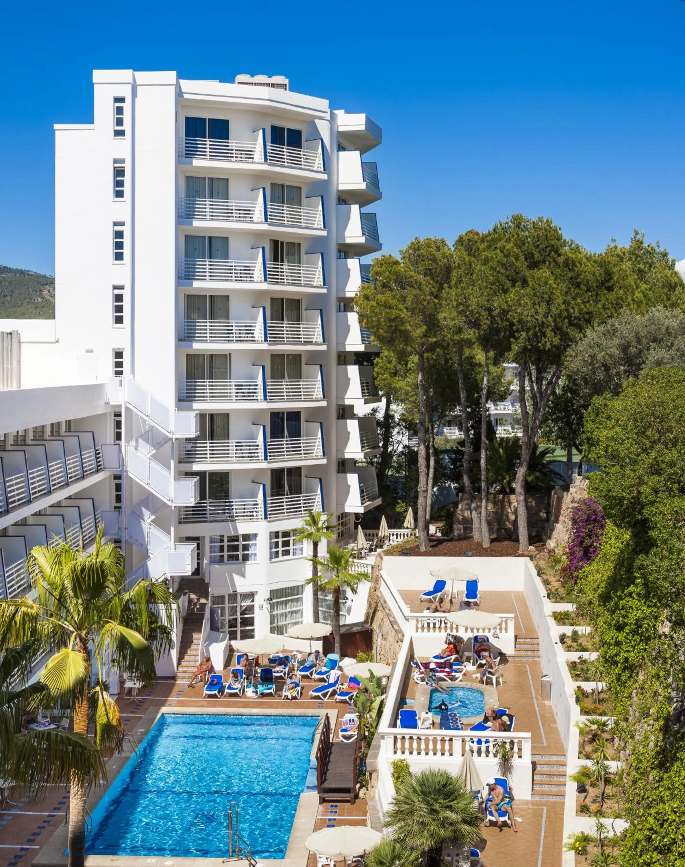 Pool view in Globales Palmanova Palace