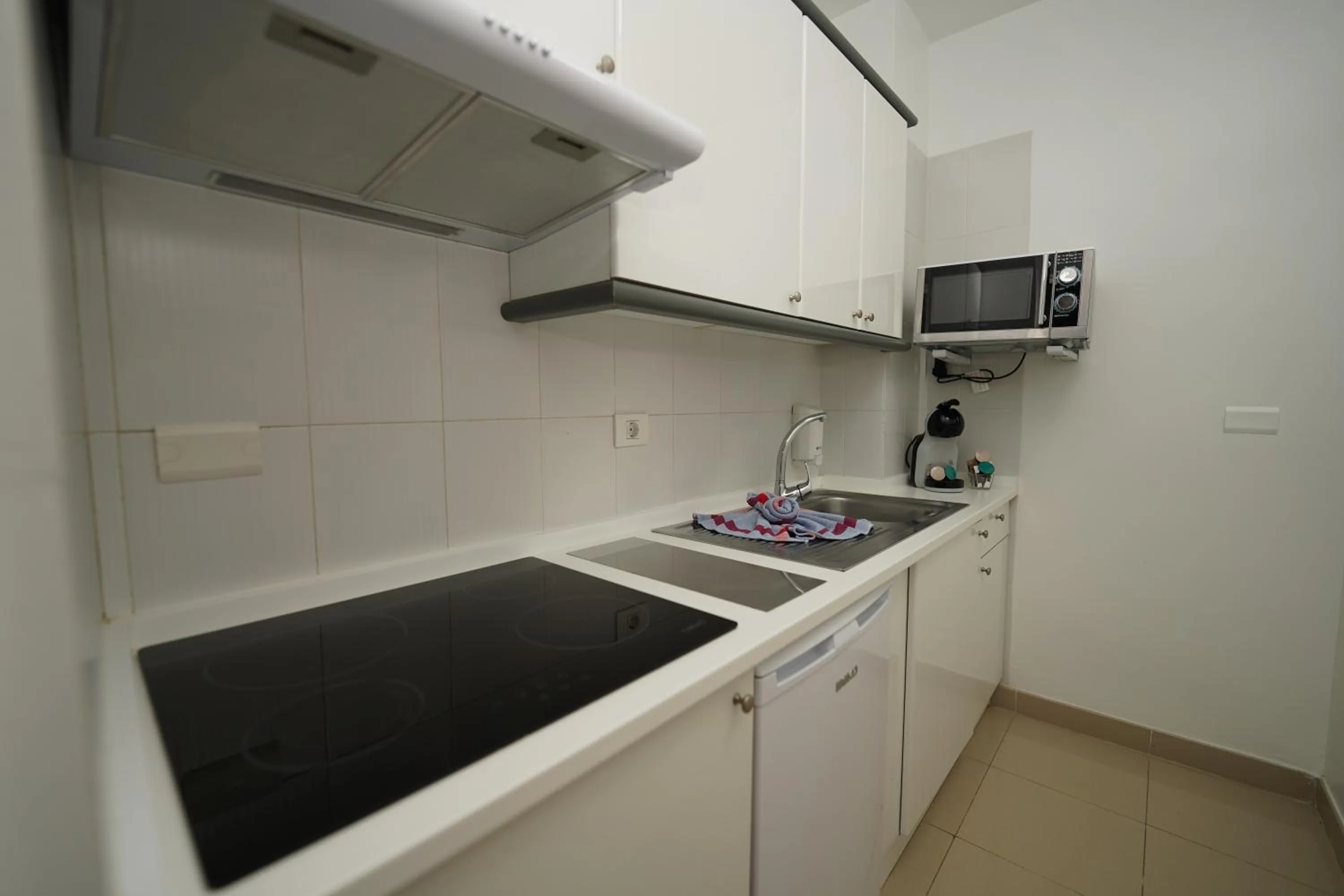 Coffee/tea facilities in RF La Quinta Park Suites