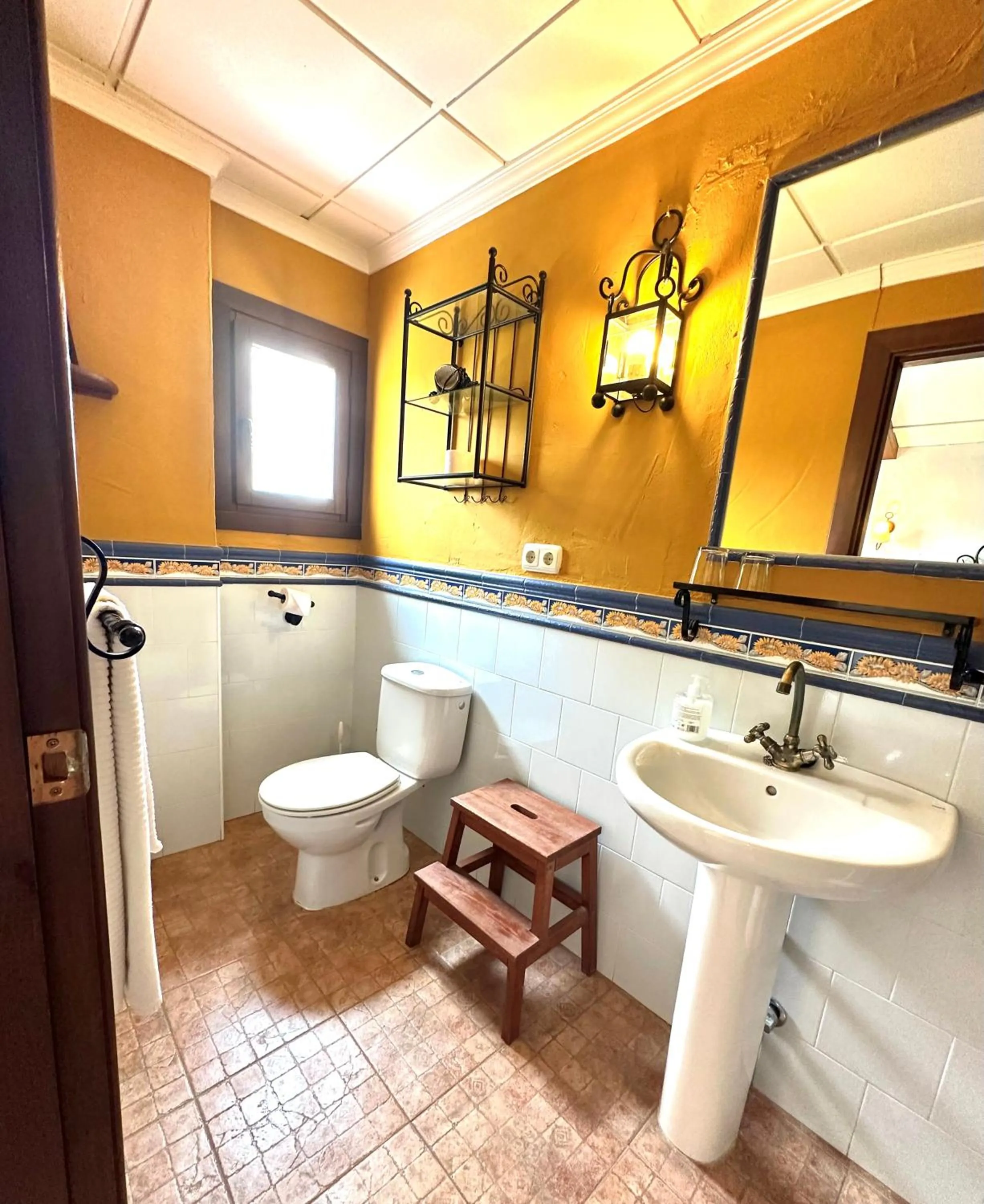 Bathroom in Hotel Rural La Paloma