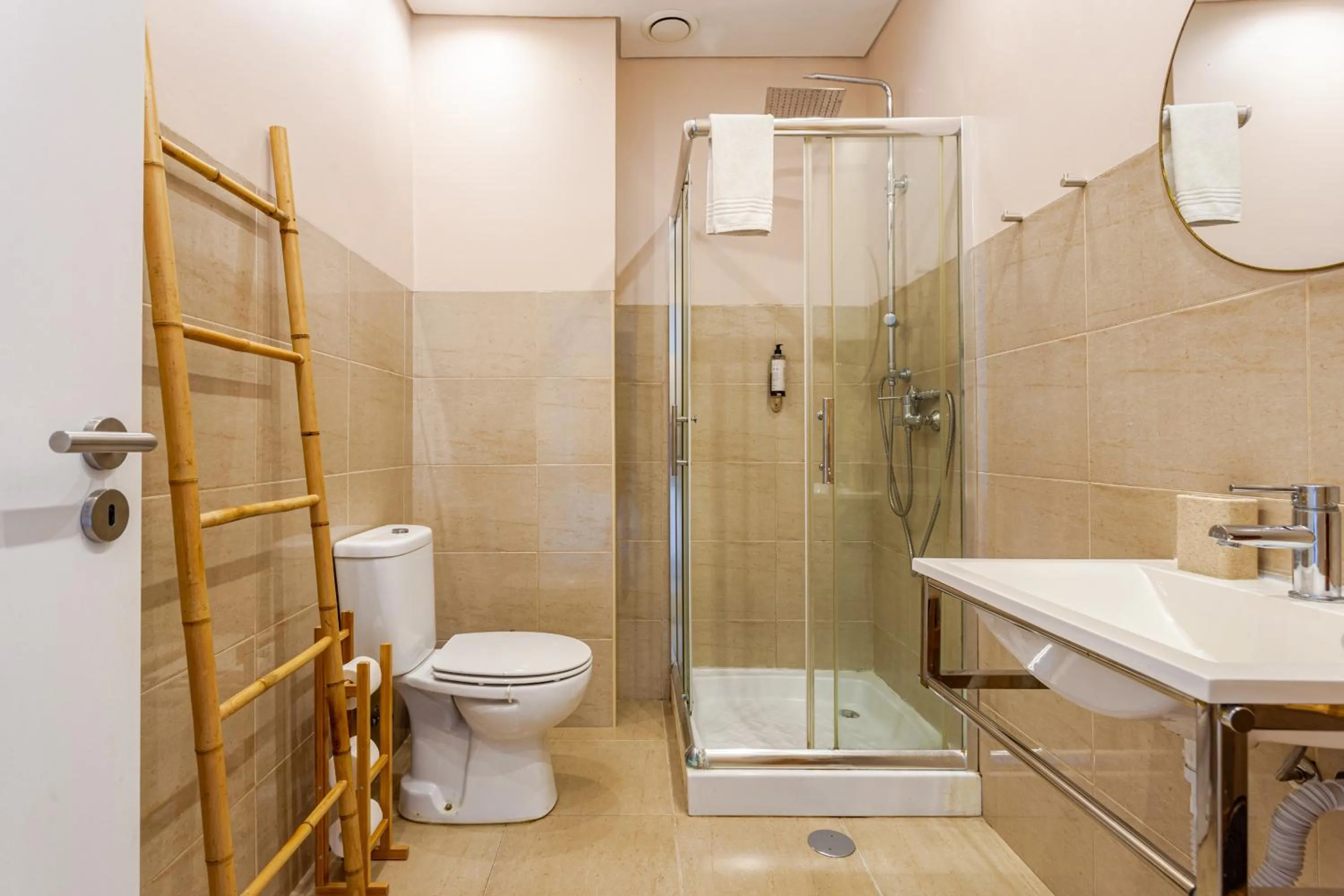 Bathroom in Serpa Downtown Gaia
