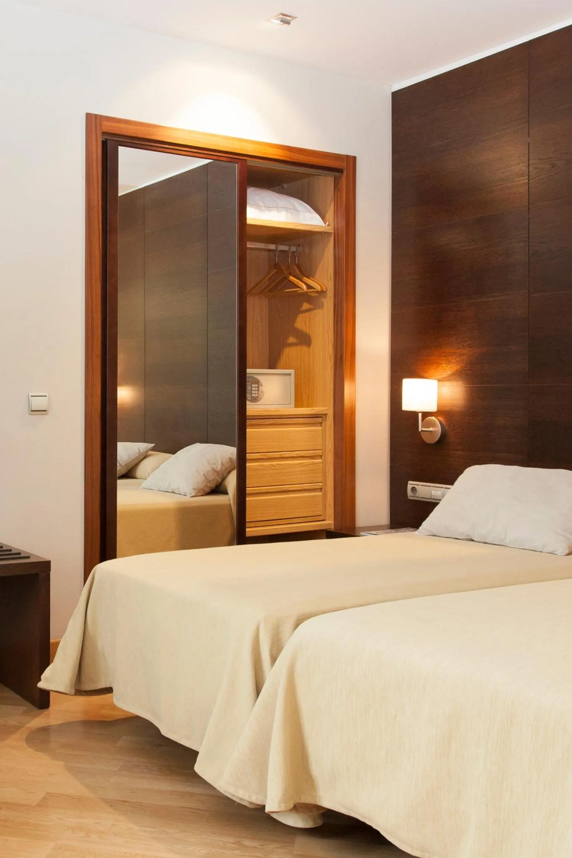 Bed in Hotel FC Villalba